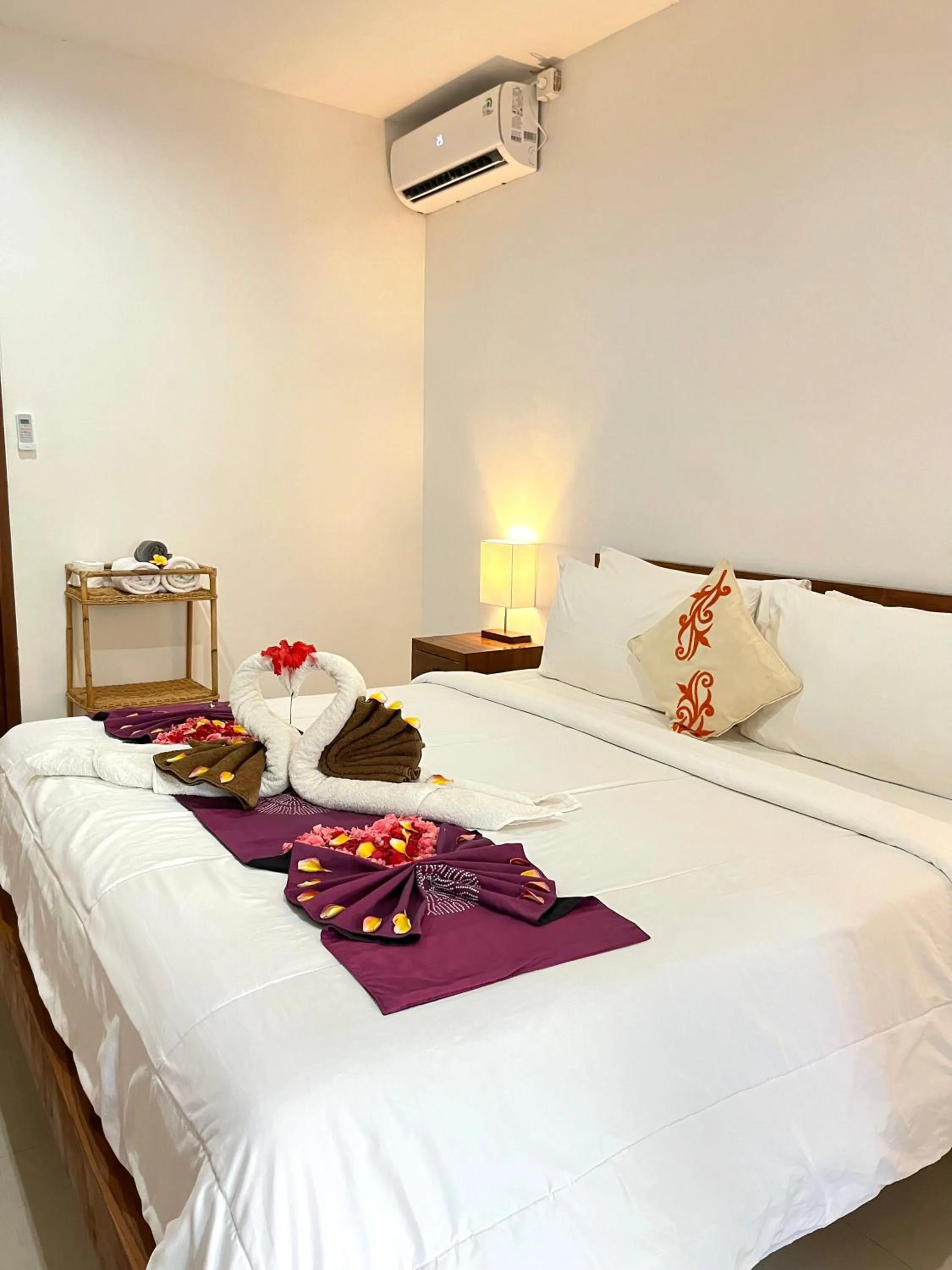 Bed in Pererenan nengah guest house canggu