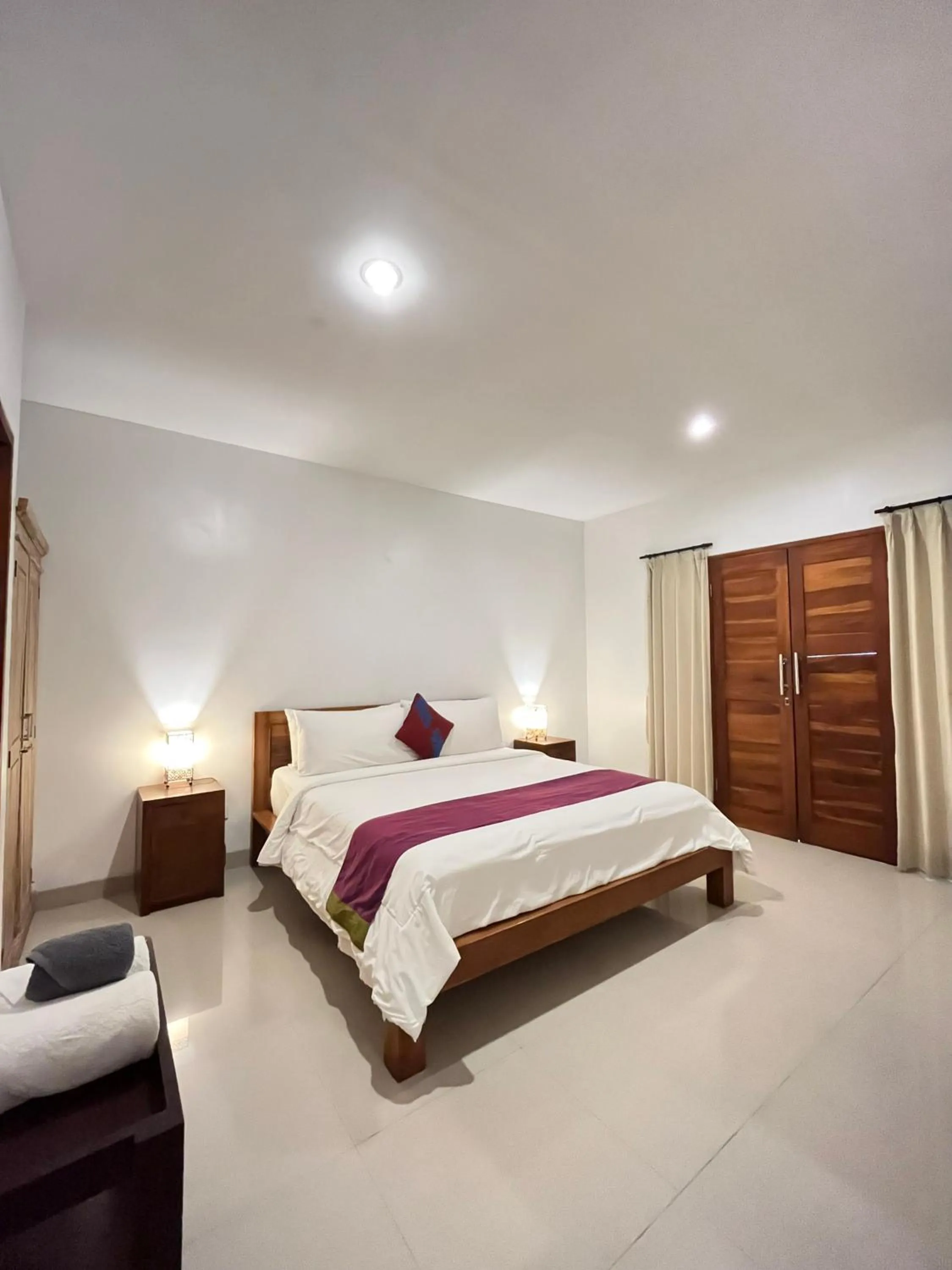 Bed in Pererenan nengah guest house canggu