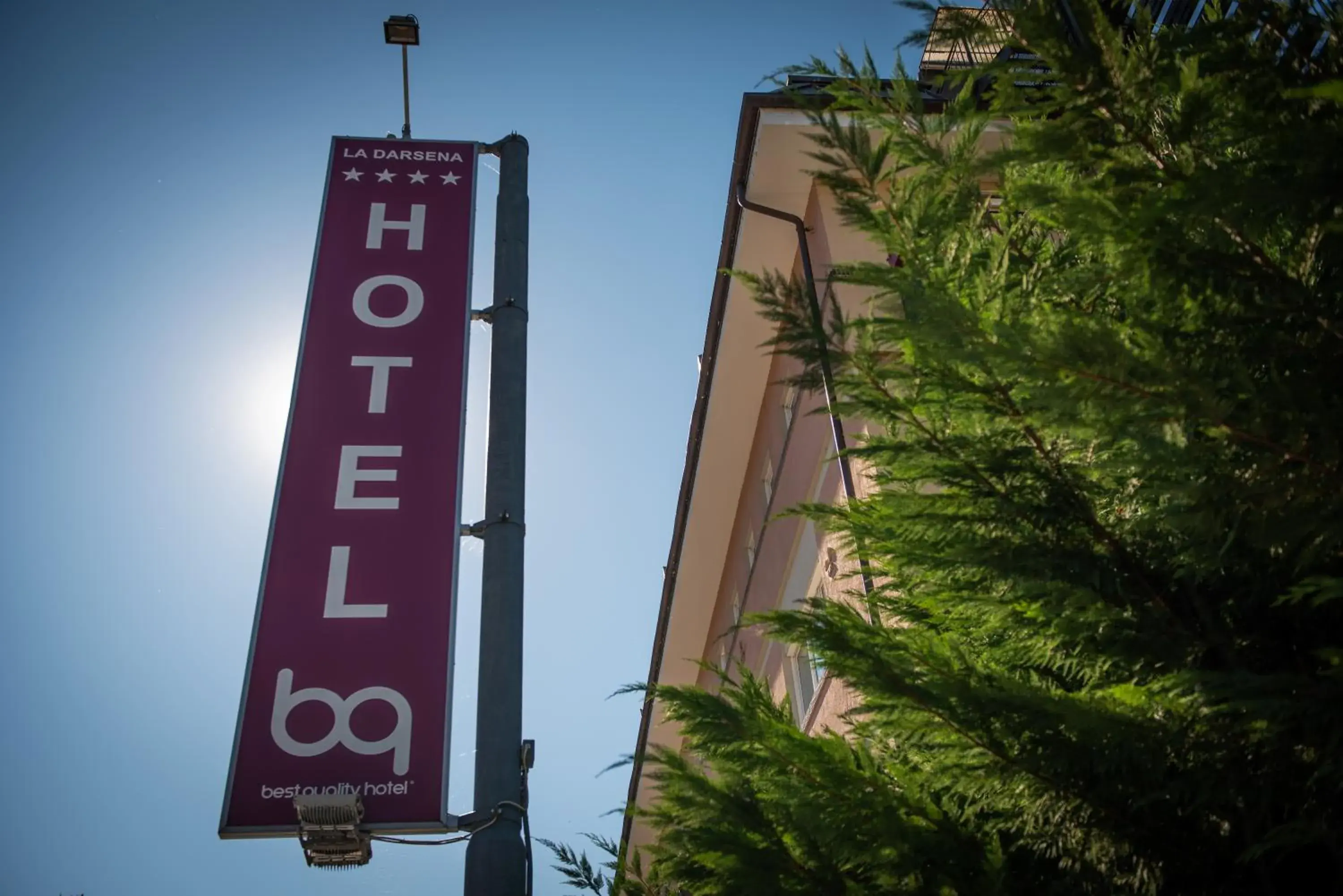 Property building in Best Quality Hotel La Darsena Property building in Best Quality Hotel La Darsena