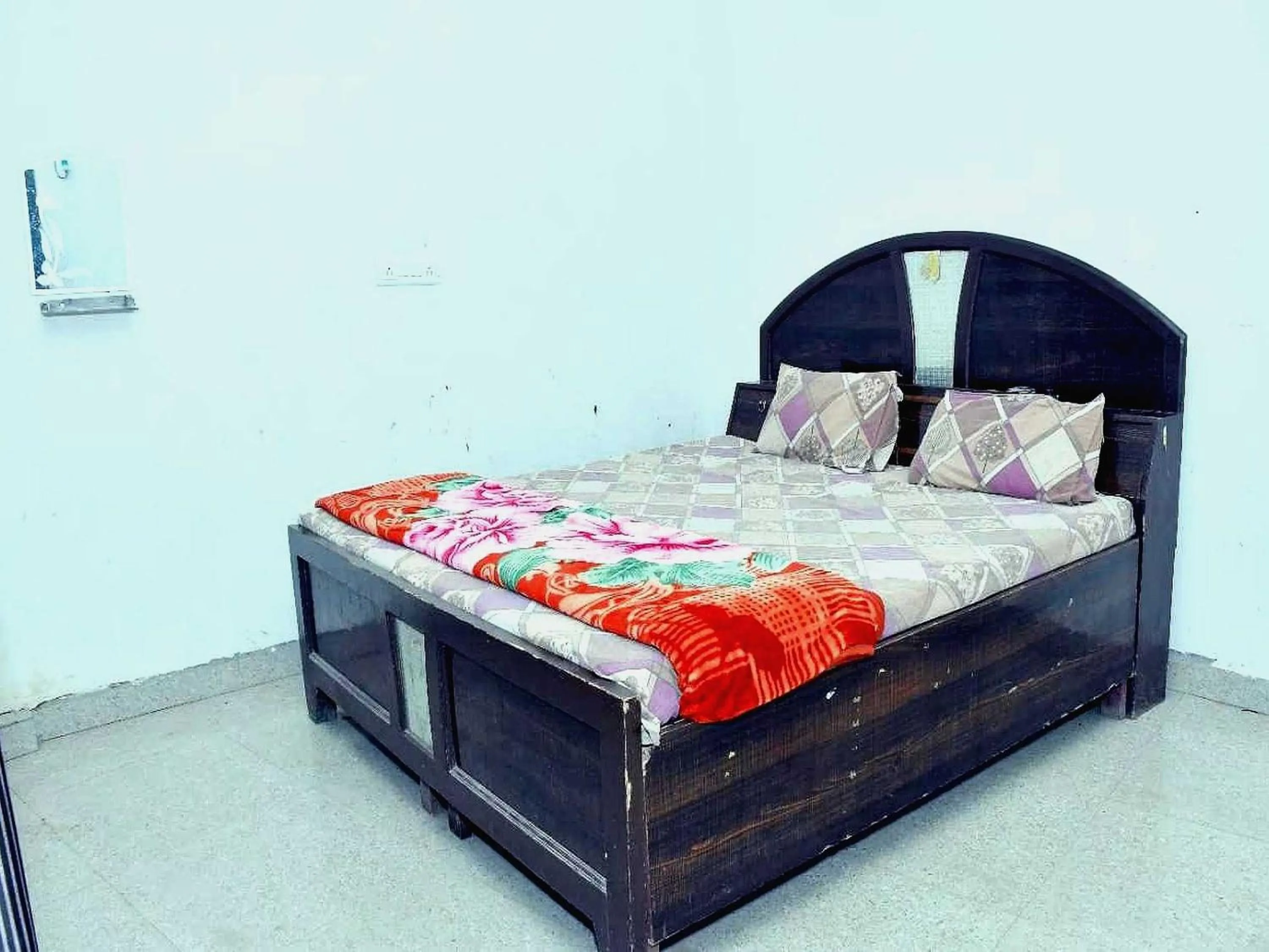 Bedroom, Bed in SPOT ON Harsh Hotel