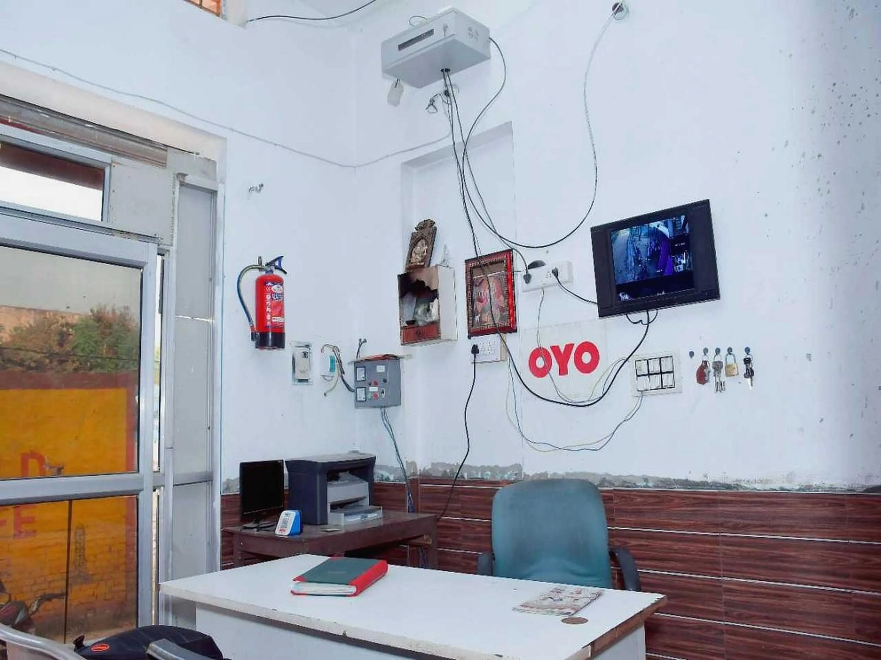 Lobby or reception in SPOT ON Harsh Hotel