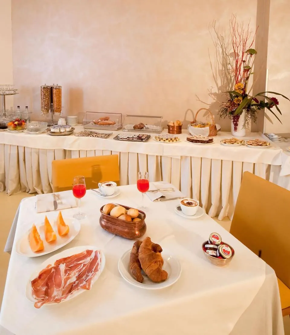 Food in Grand Hotel President