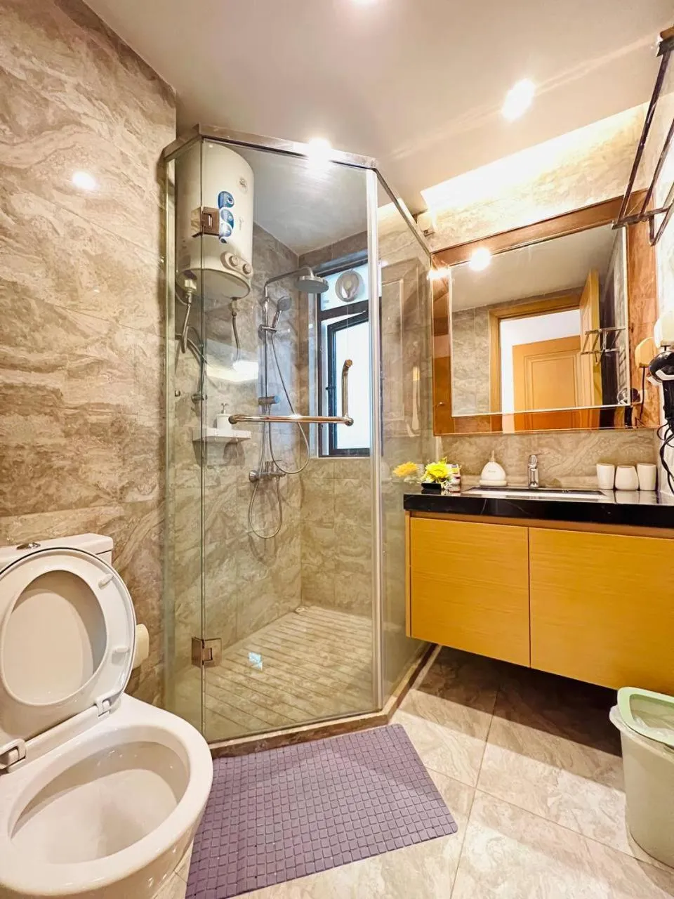 R&F PRINCESS COVE by ANJU