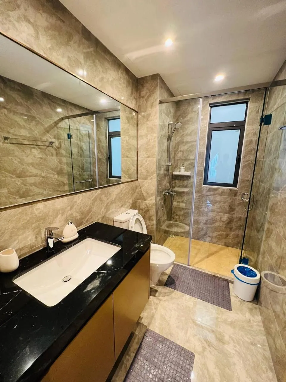 R&F PRINCESS COVE by ANJU