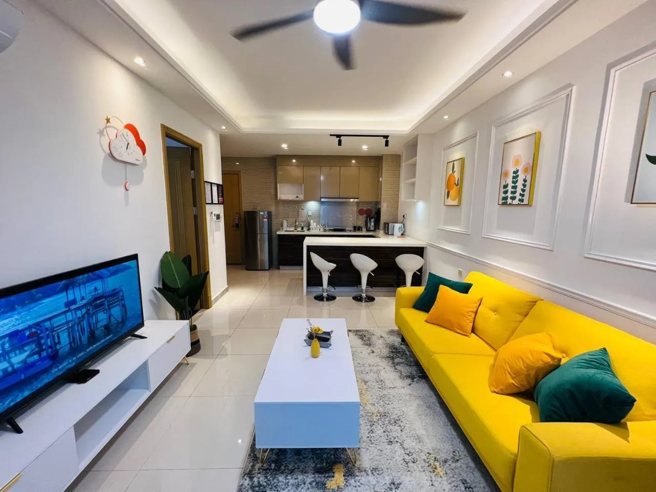 R&F PRINCESS COVE by ANJU