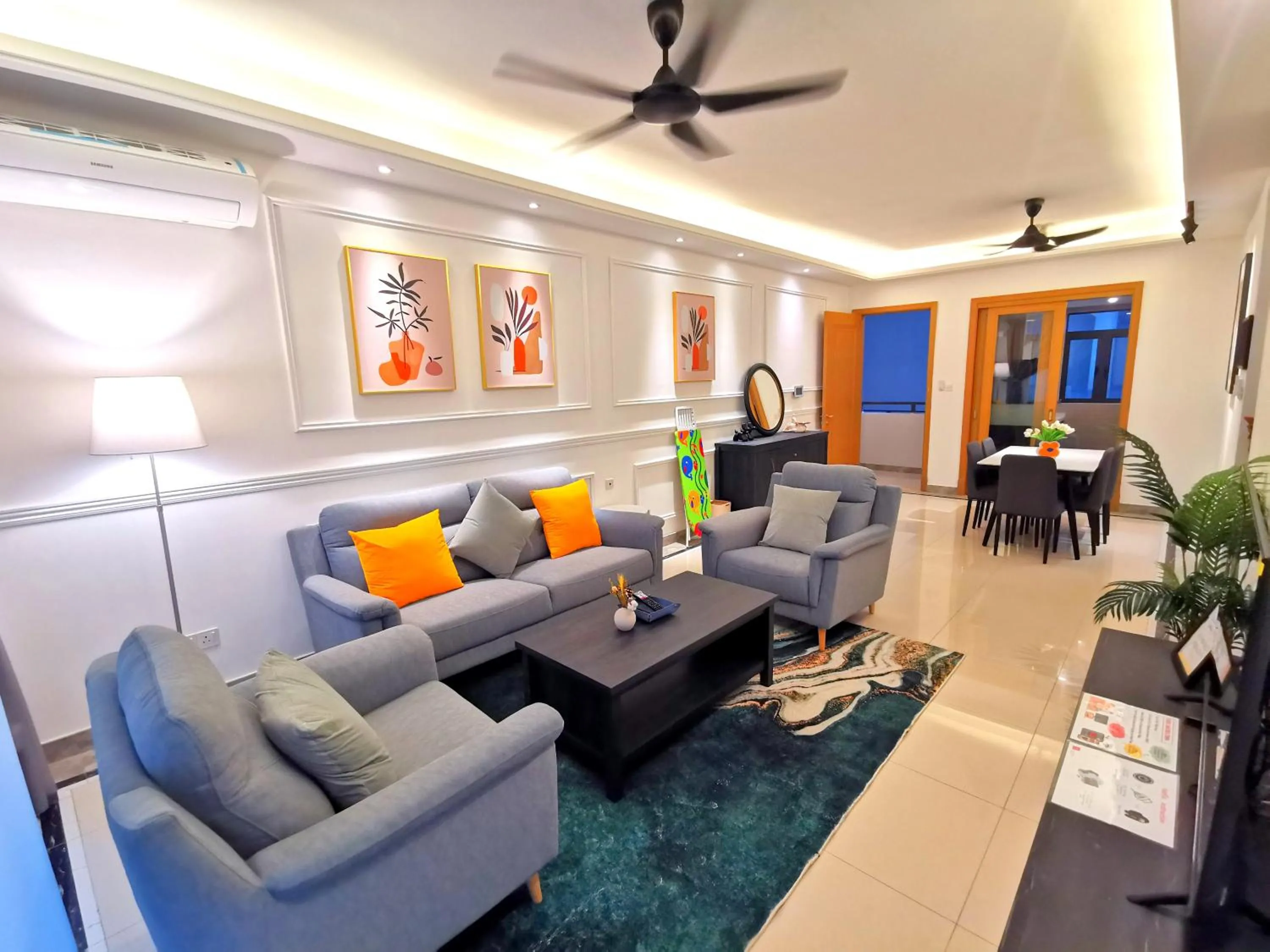 R&F PRINCESS COVE by ANJU