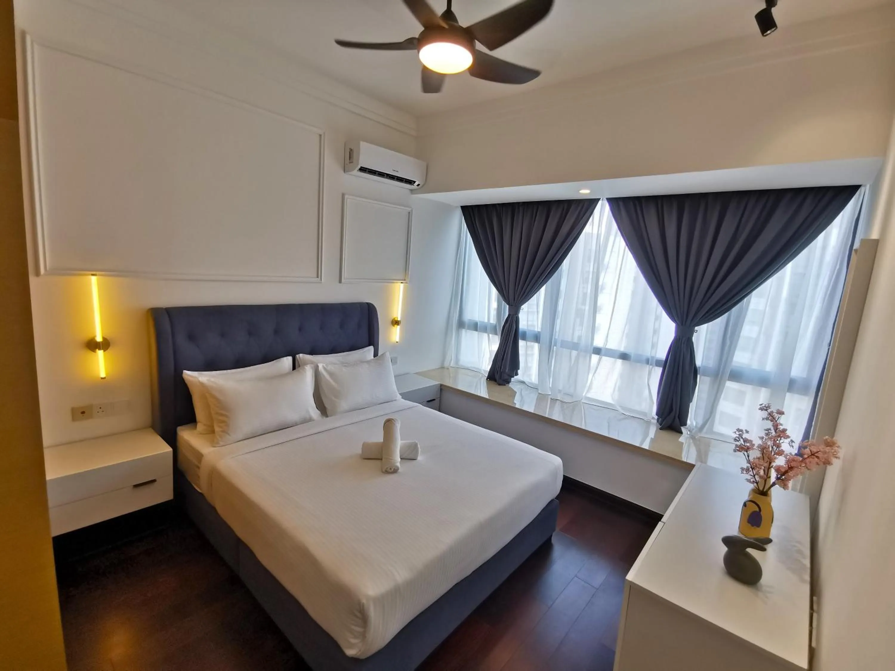 Bed in R&F PRINCESS COVE by ANJU