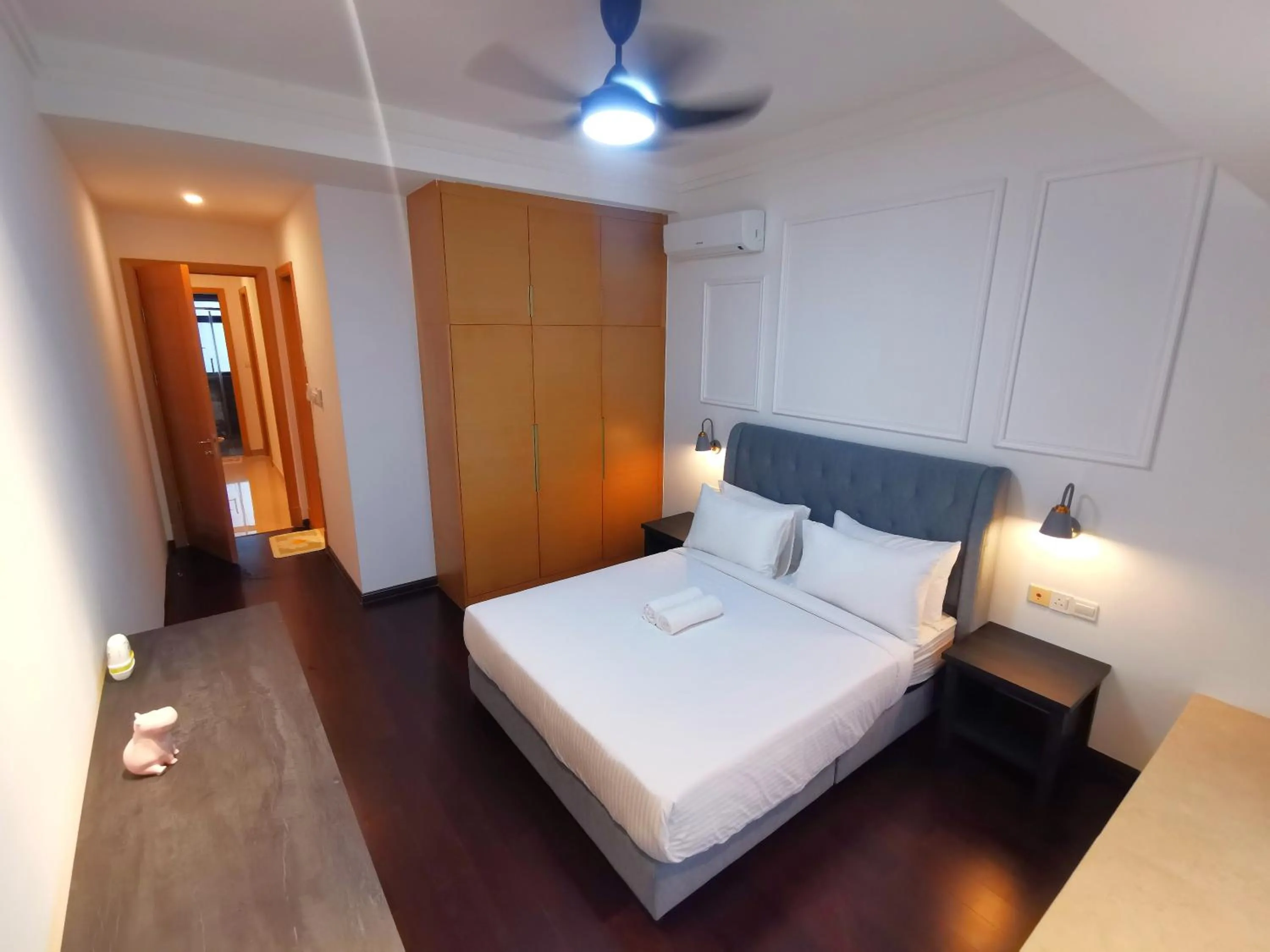 Bed in R&F PRINCESS COVE by ANJU