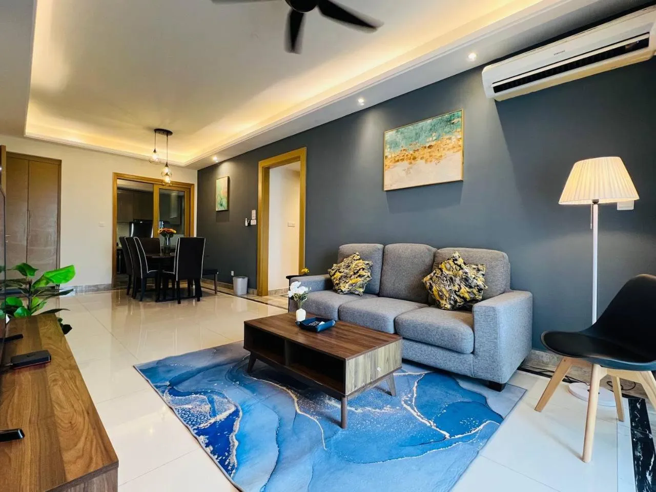 R&F PRINCESS COVE by ANJU