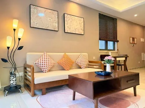 R&F PRINCESS COVE by ANJU