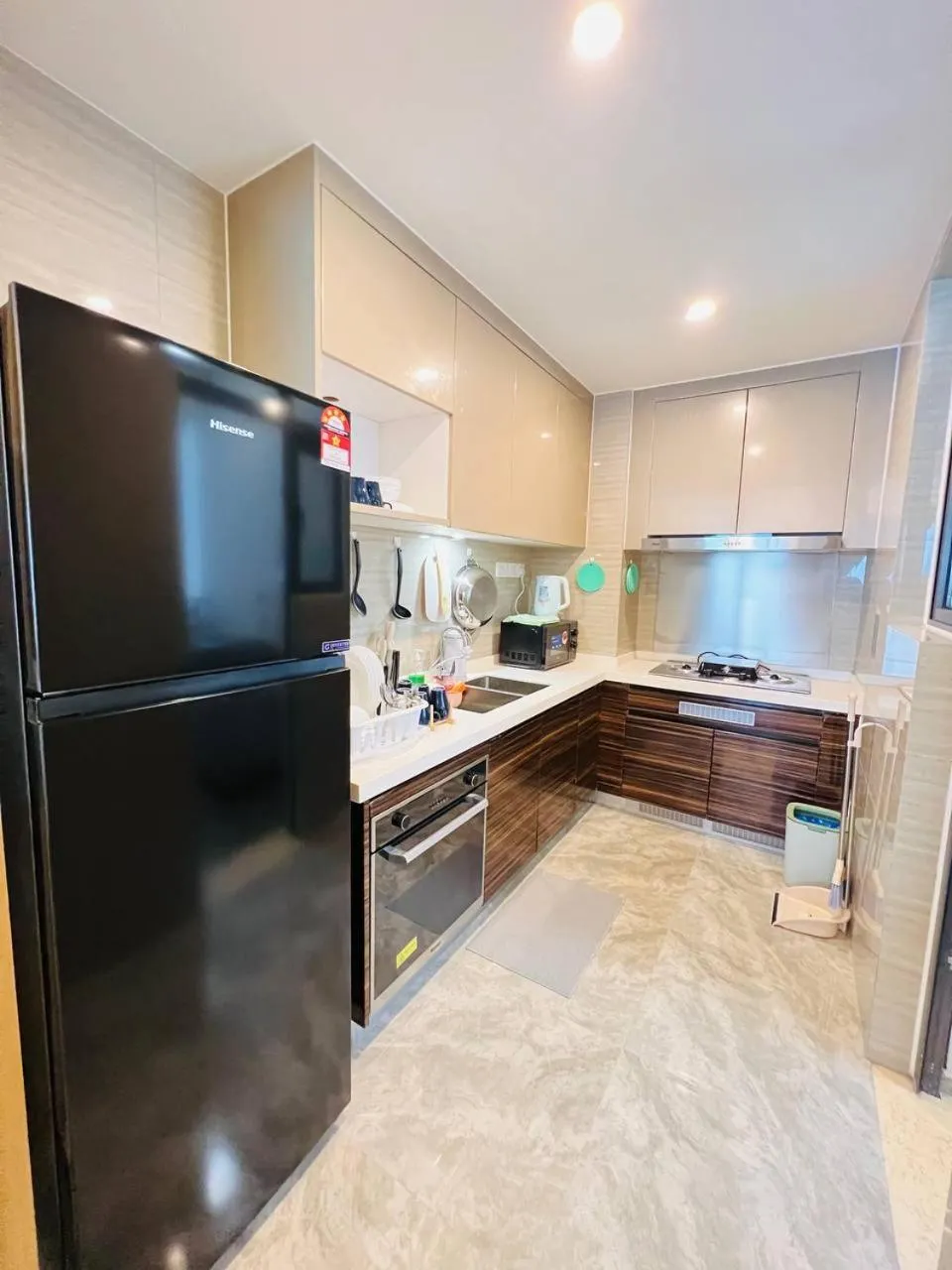 R&F PRINCESS COVE by ANJU