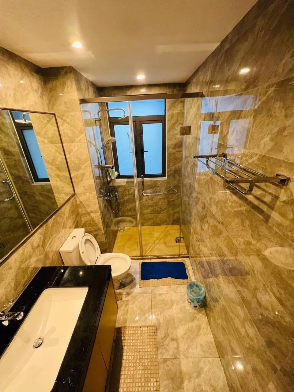 R&F PRINCESS COVE by ANJU