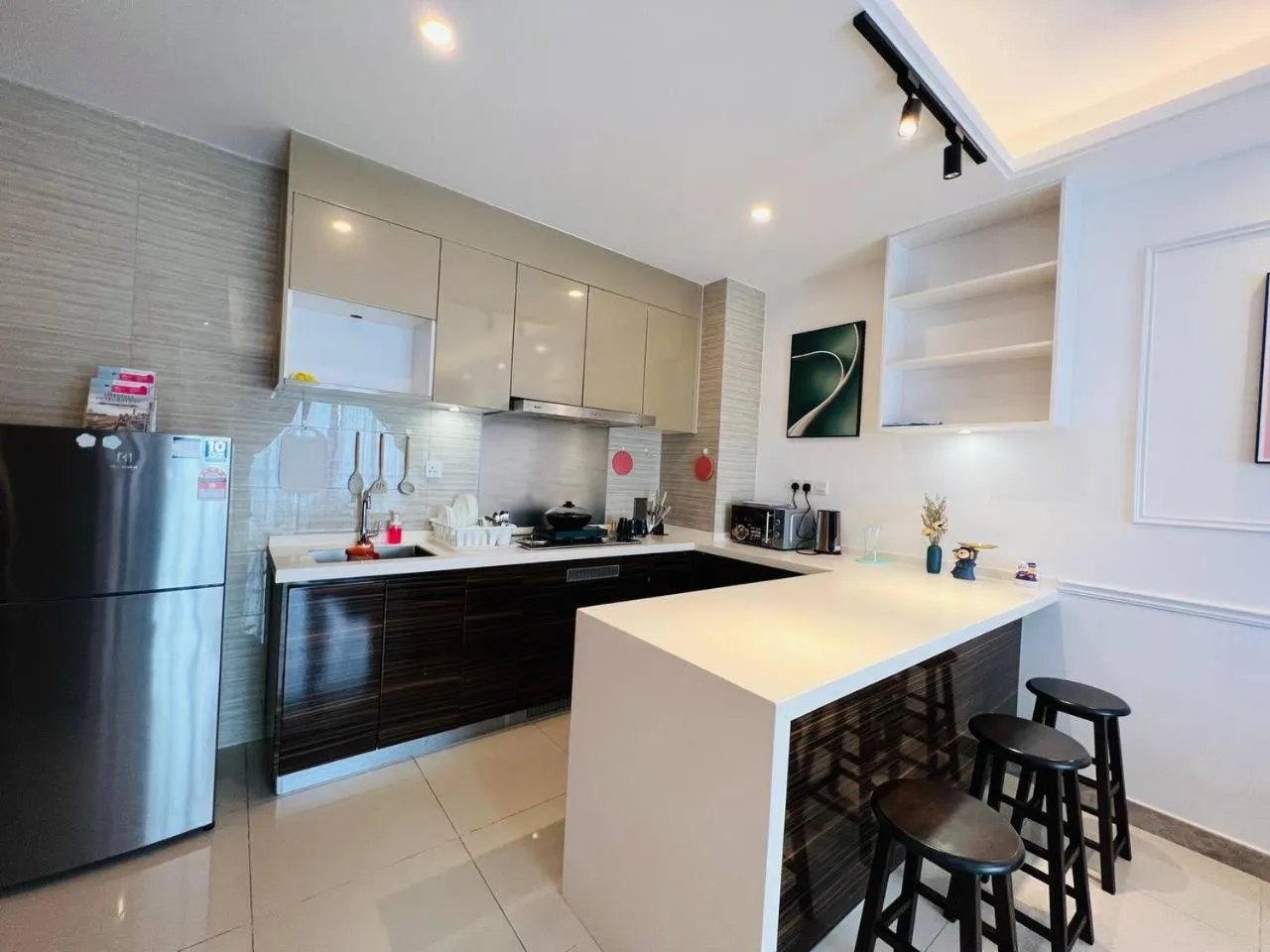 R&F PRINCESS COVE by ANJU