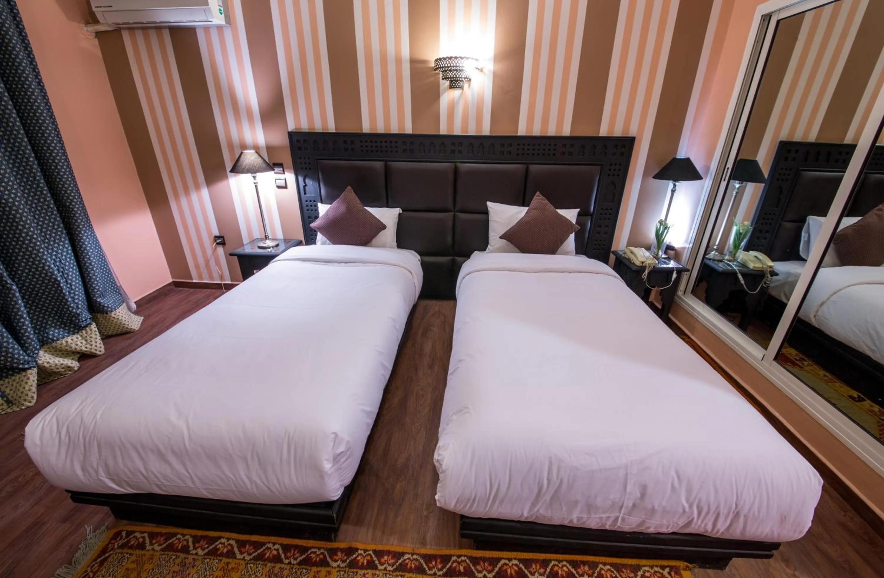 Photo of the whole room, Bed in Hotel Akouas