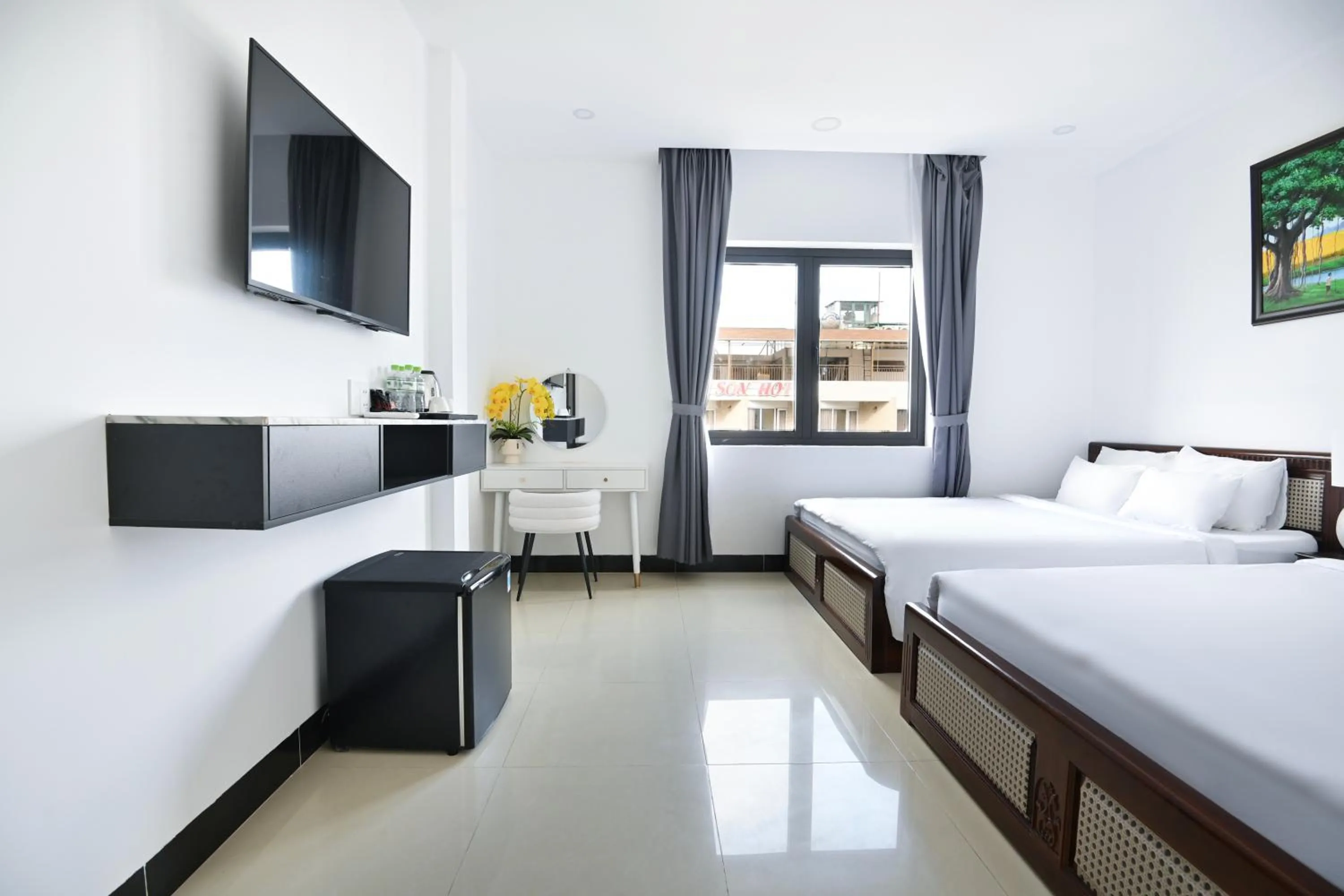 View (from property/room), Bed in Horizon Côn Đảo Hotel