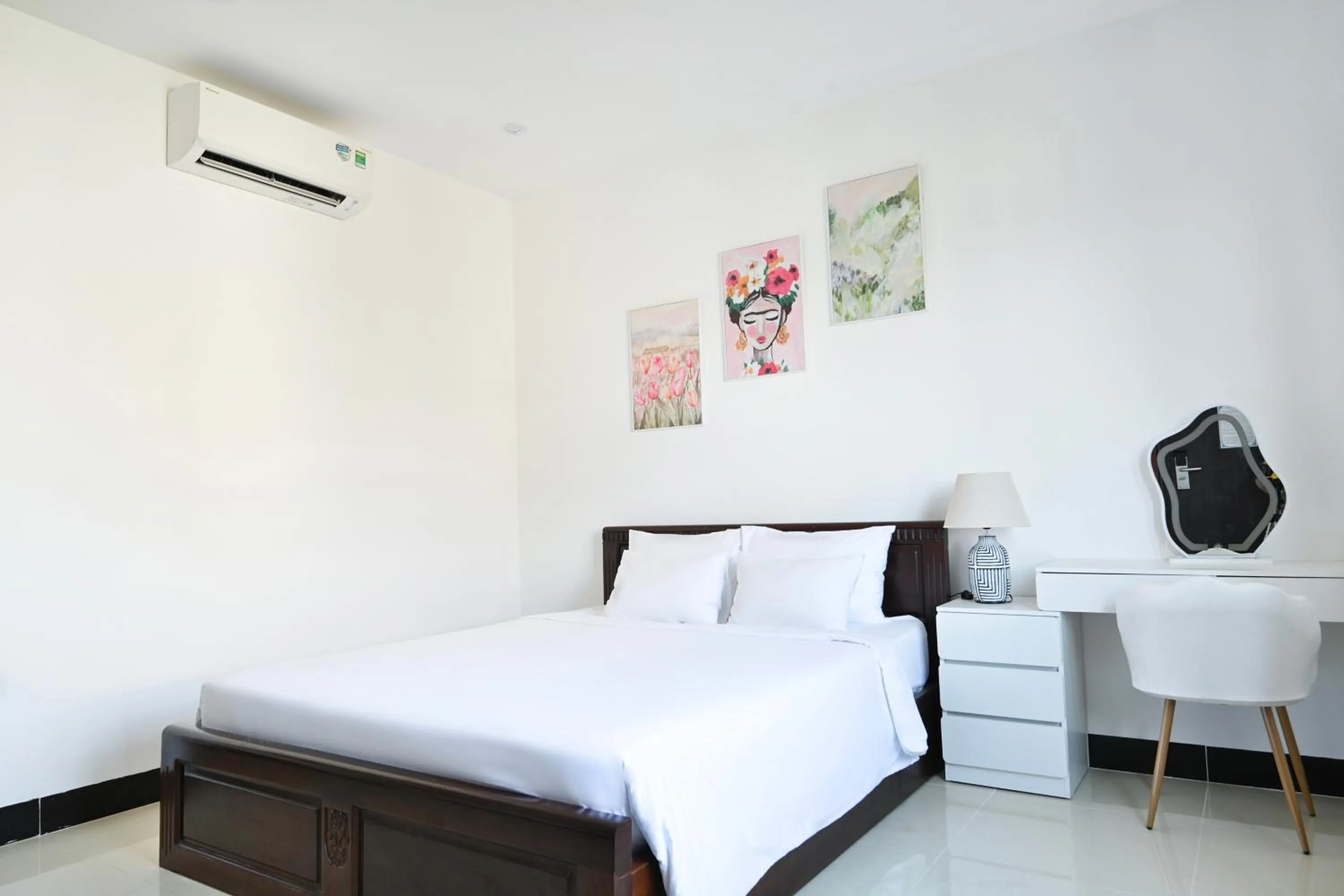 Bedroom, Bed in Horizon Côn Đảo Hotel
