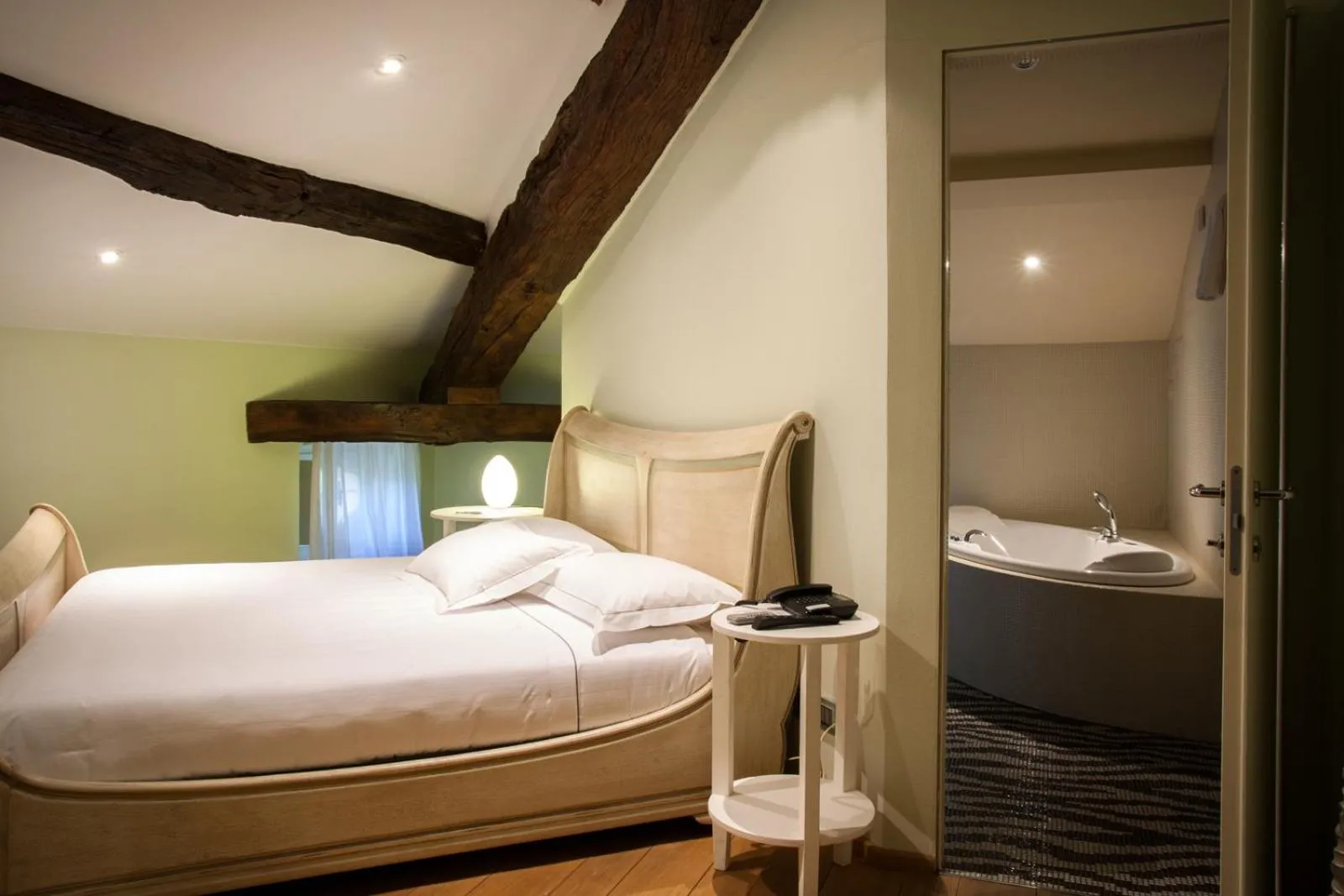 Bed in Hotel Villa Nabila