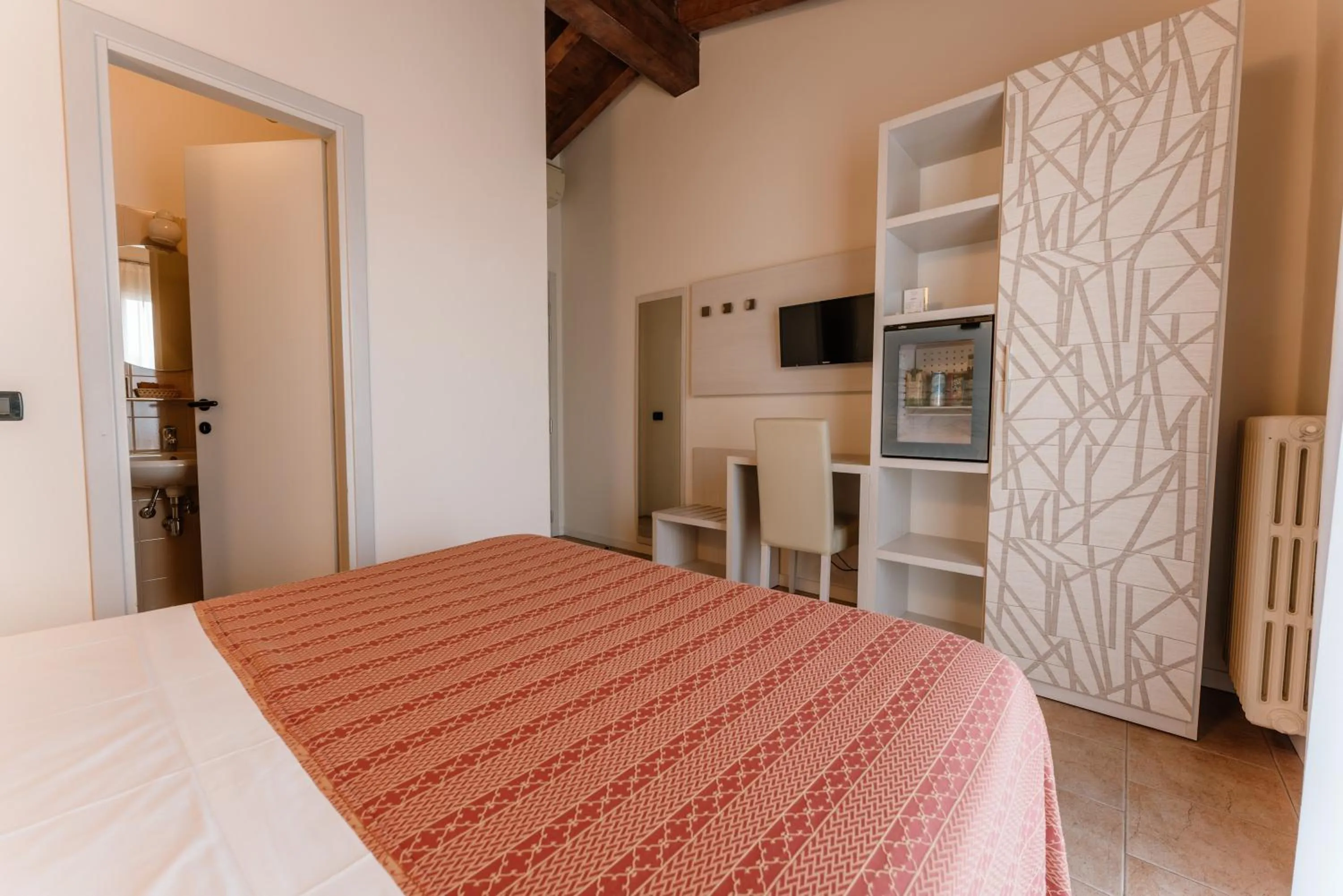 Bed in Hotel Eden Salò