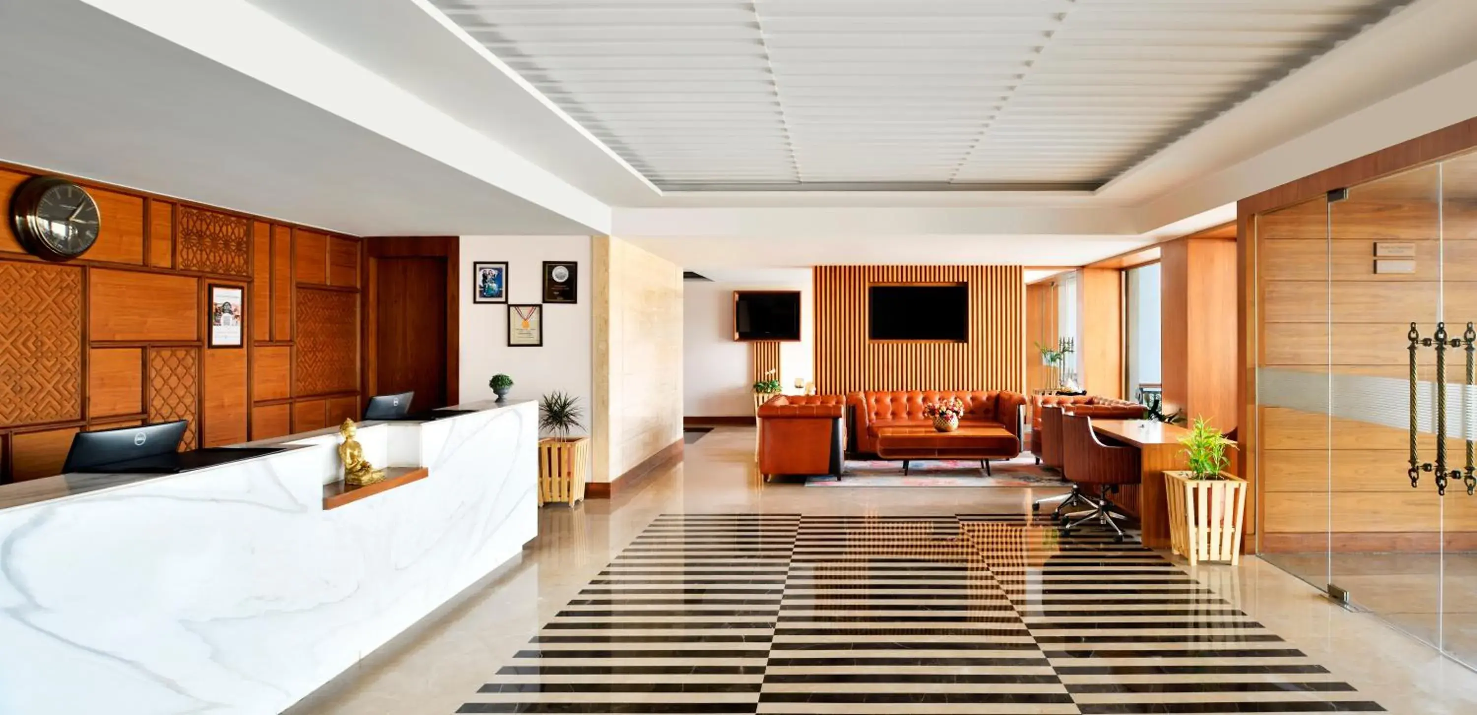 Lobby or reception in Golden Tulip Jalandhar Lobby or reception in Golden Tulip Jalandhar