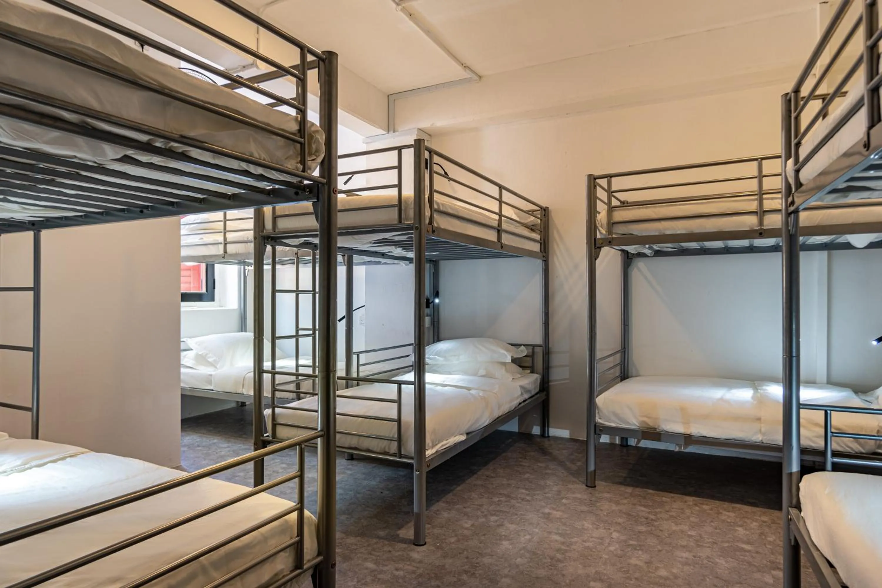 Bedroom, Bed in Rucksack Inn Temple Street