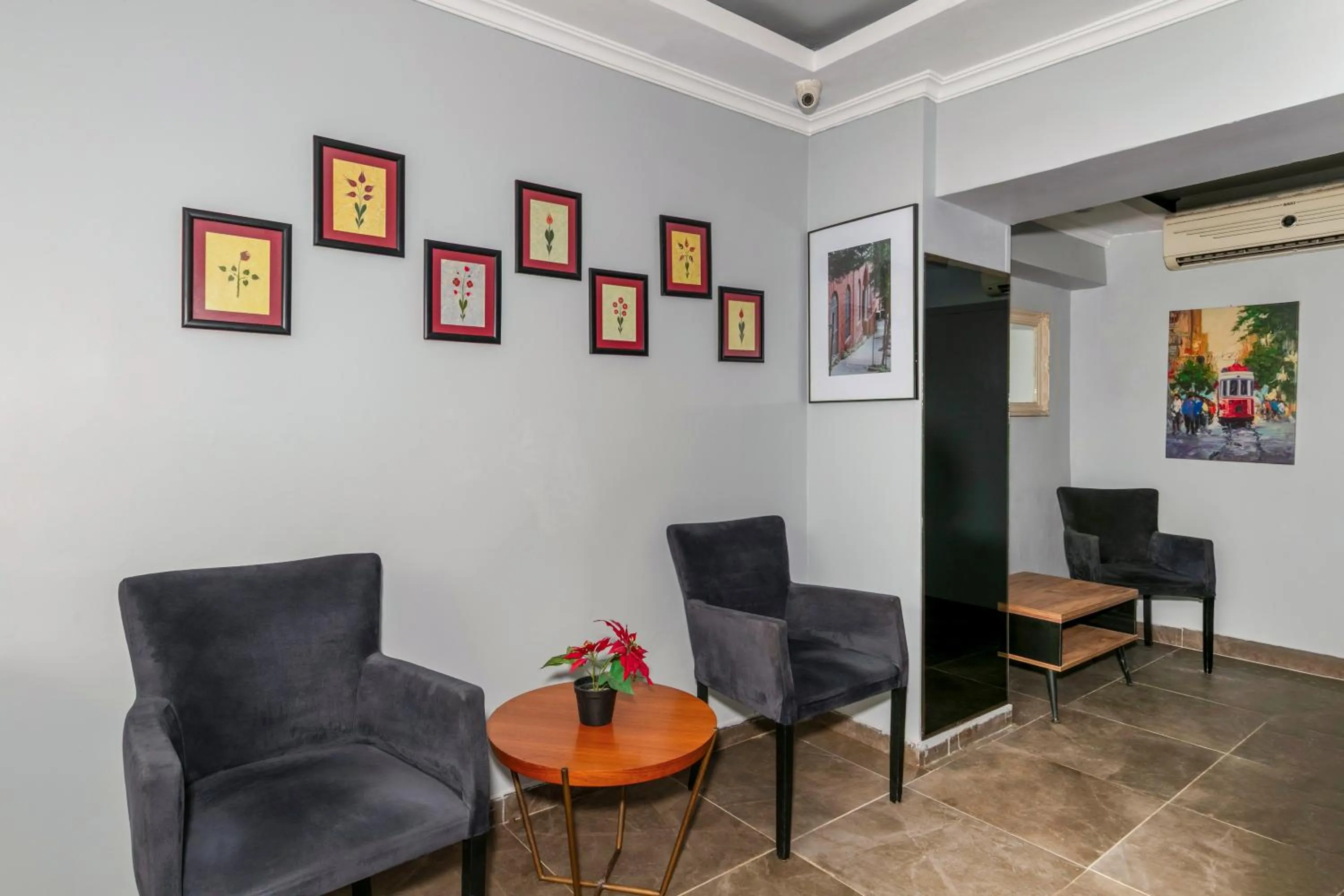 Property building in Lavanta Hotel