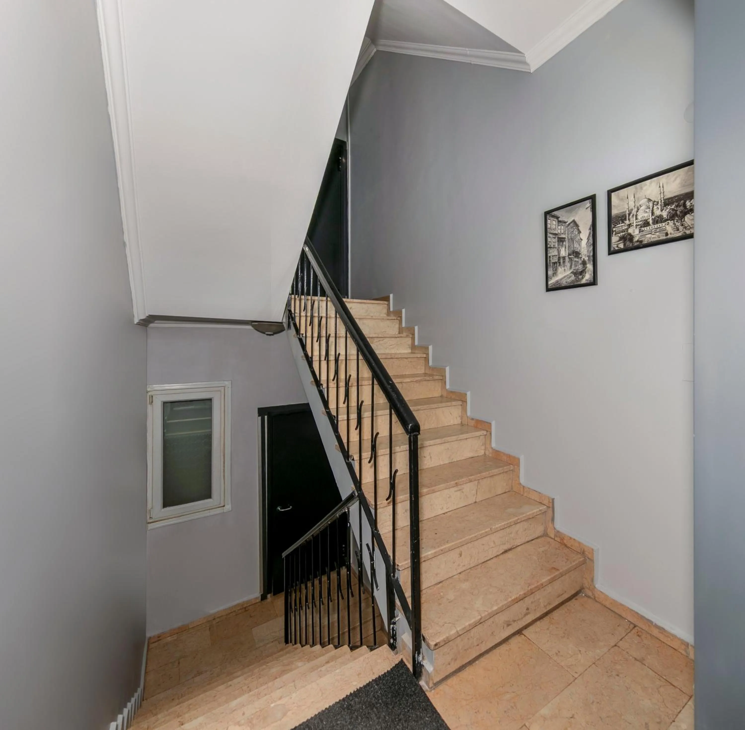 Property building in Lavanta Hotel