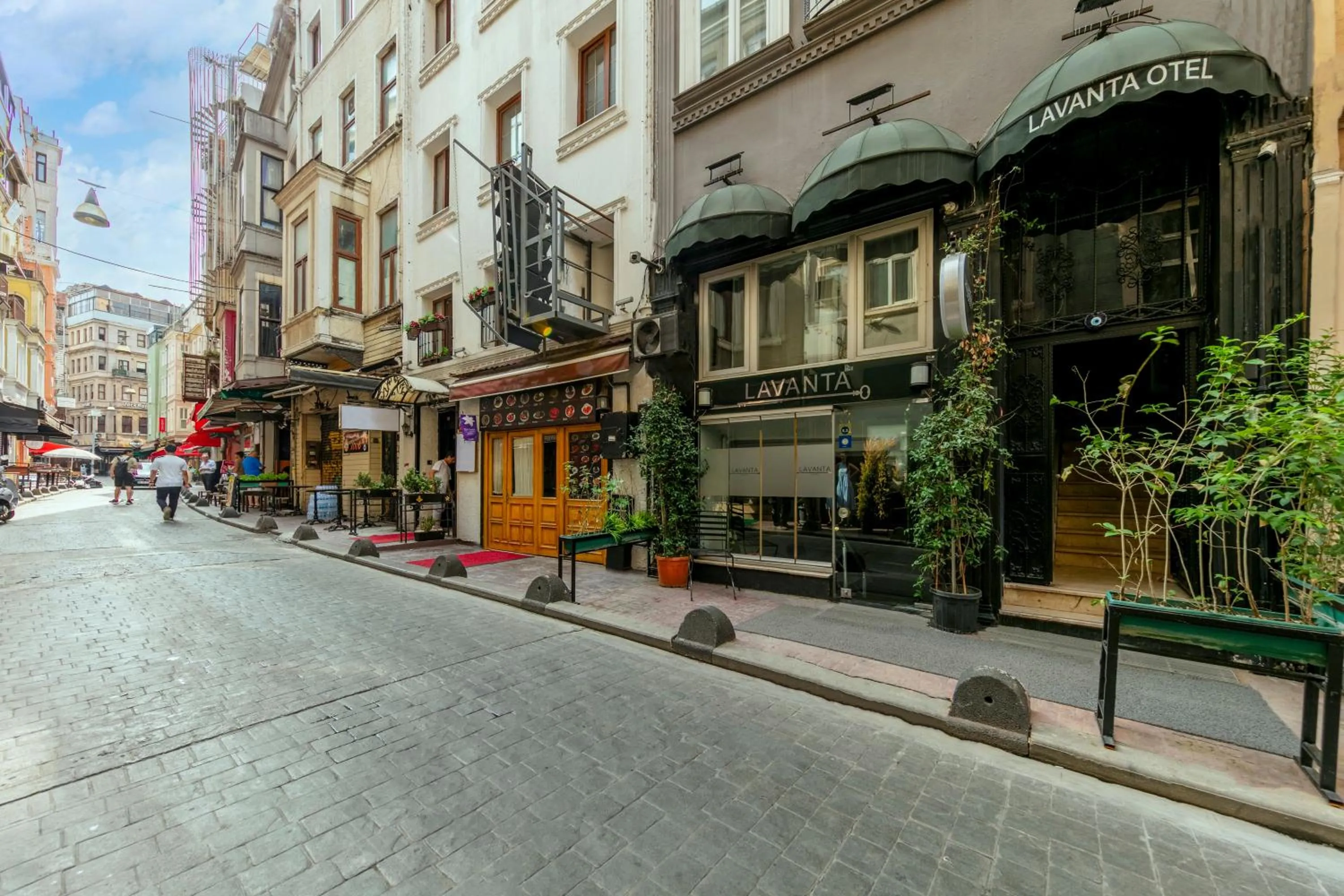 Property building in Lavanta Hotel