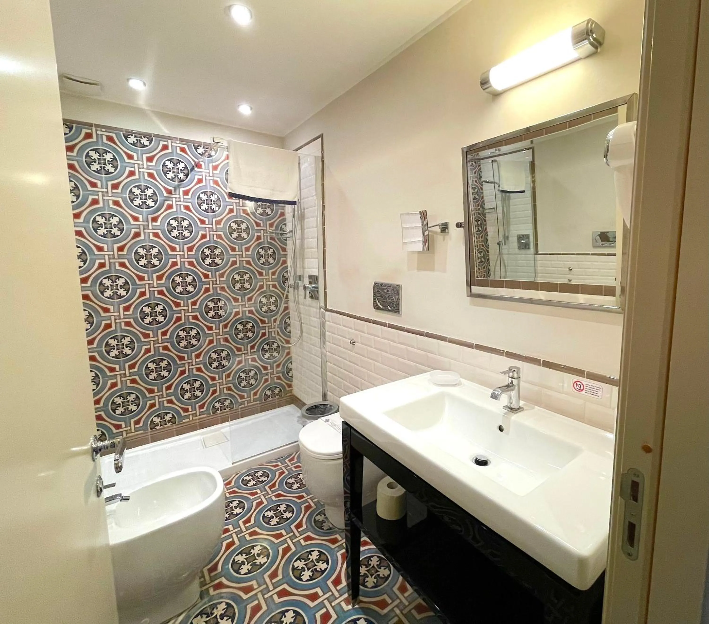 Bathroom in Cala del Porto Residence