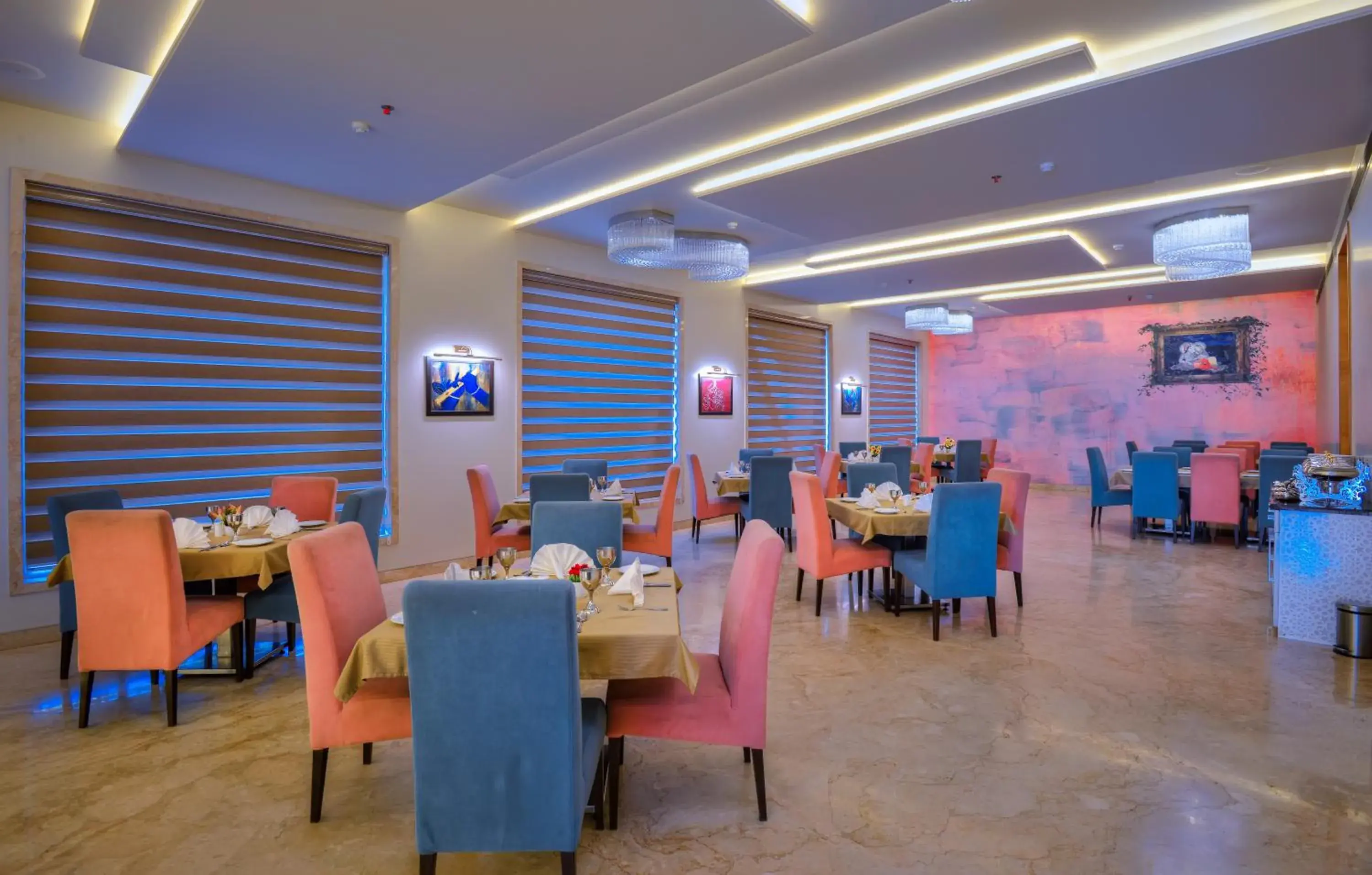 Wingston A TreeHouse Hotel, Barsana Wingston A TreeHouse Hotel, Barsana