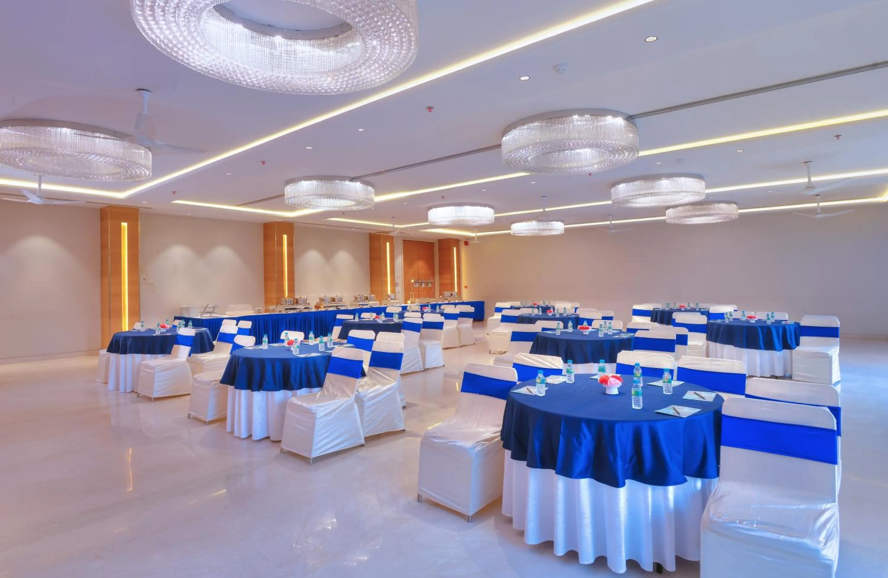 Wingston A TreeHouse Hotel, Barsana