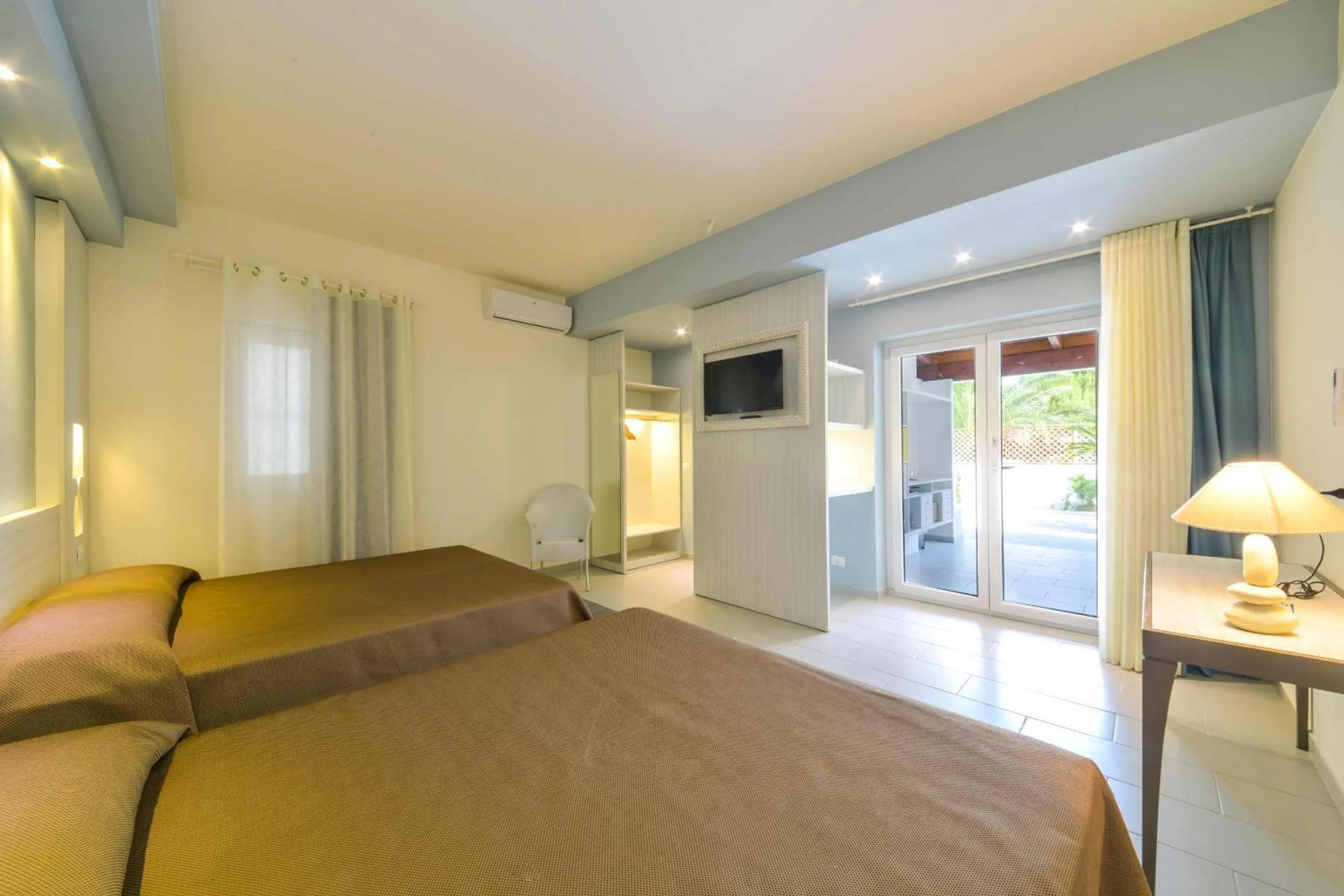 Bedroom in Hotel D'Amato