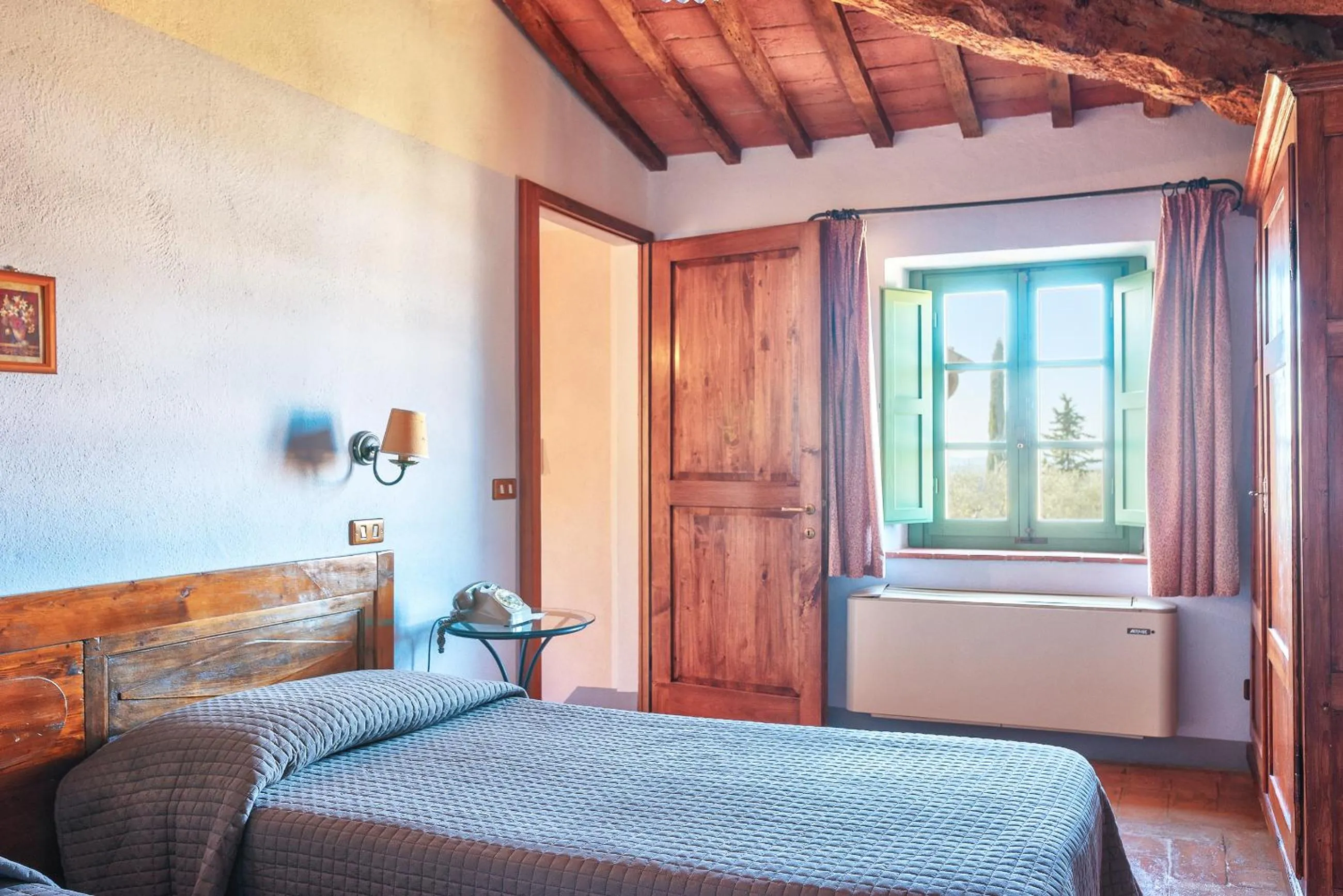 Bedroom in Hotel Borgo Casabianca