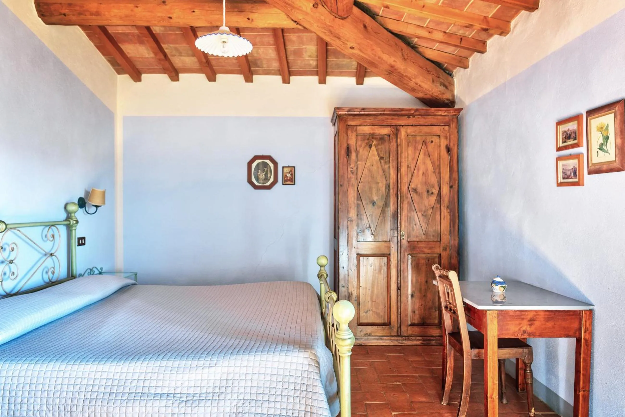 Bedroom in Hotel Borgo Casabianca