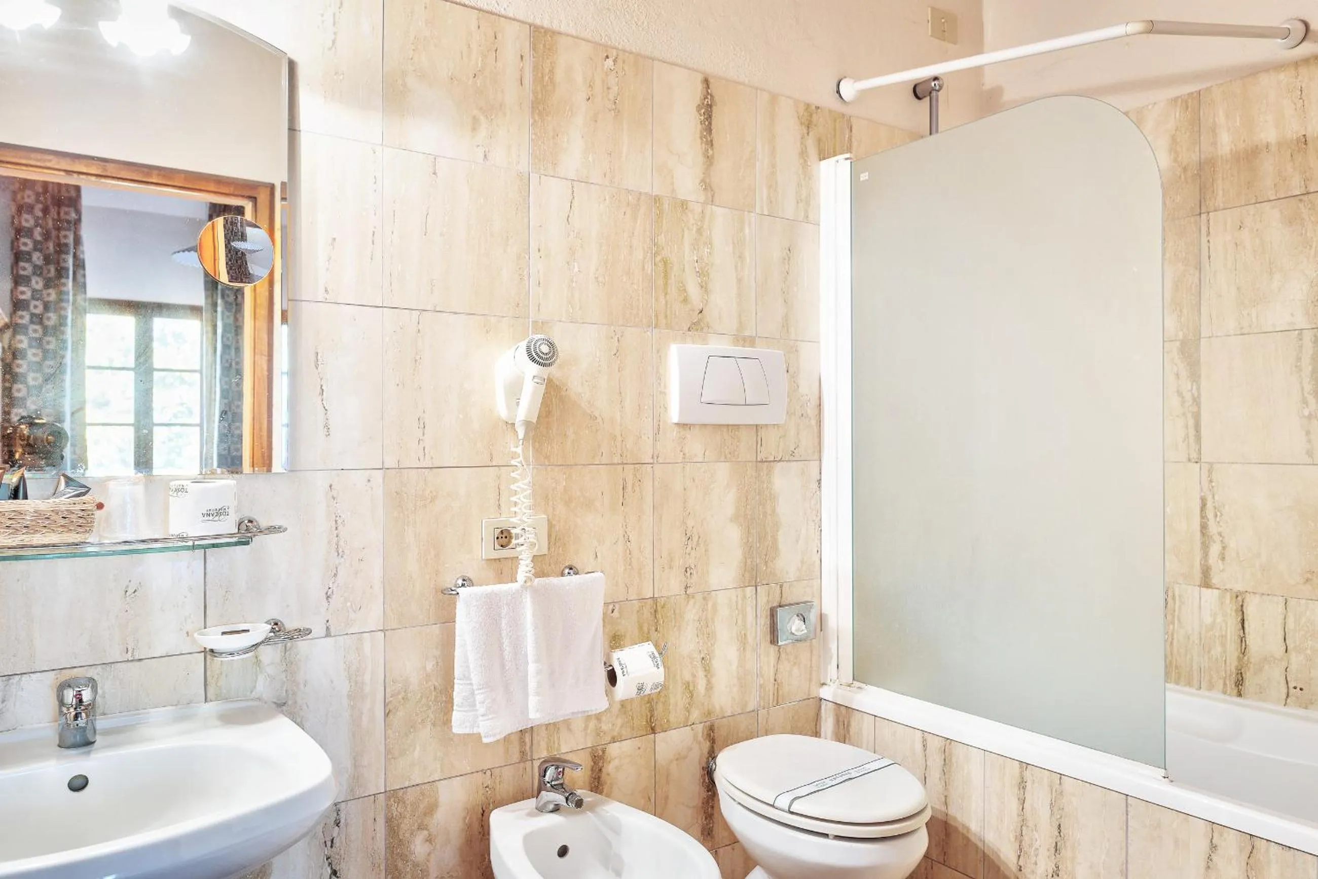 Bathroom in Hotel Borgo Casabianca