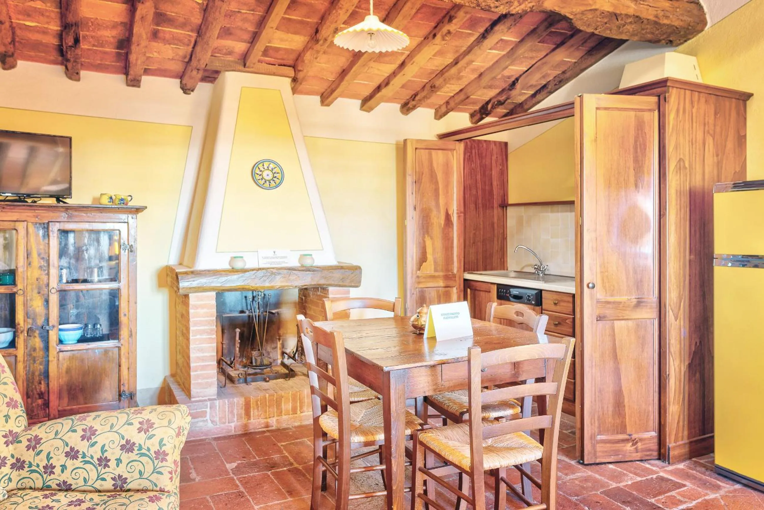 Kitchen or kitchenette in Hotel Borgo Casabianca