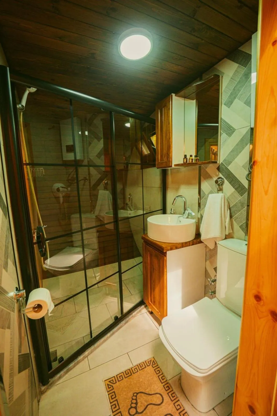 Sapanca Casamia Suit