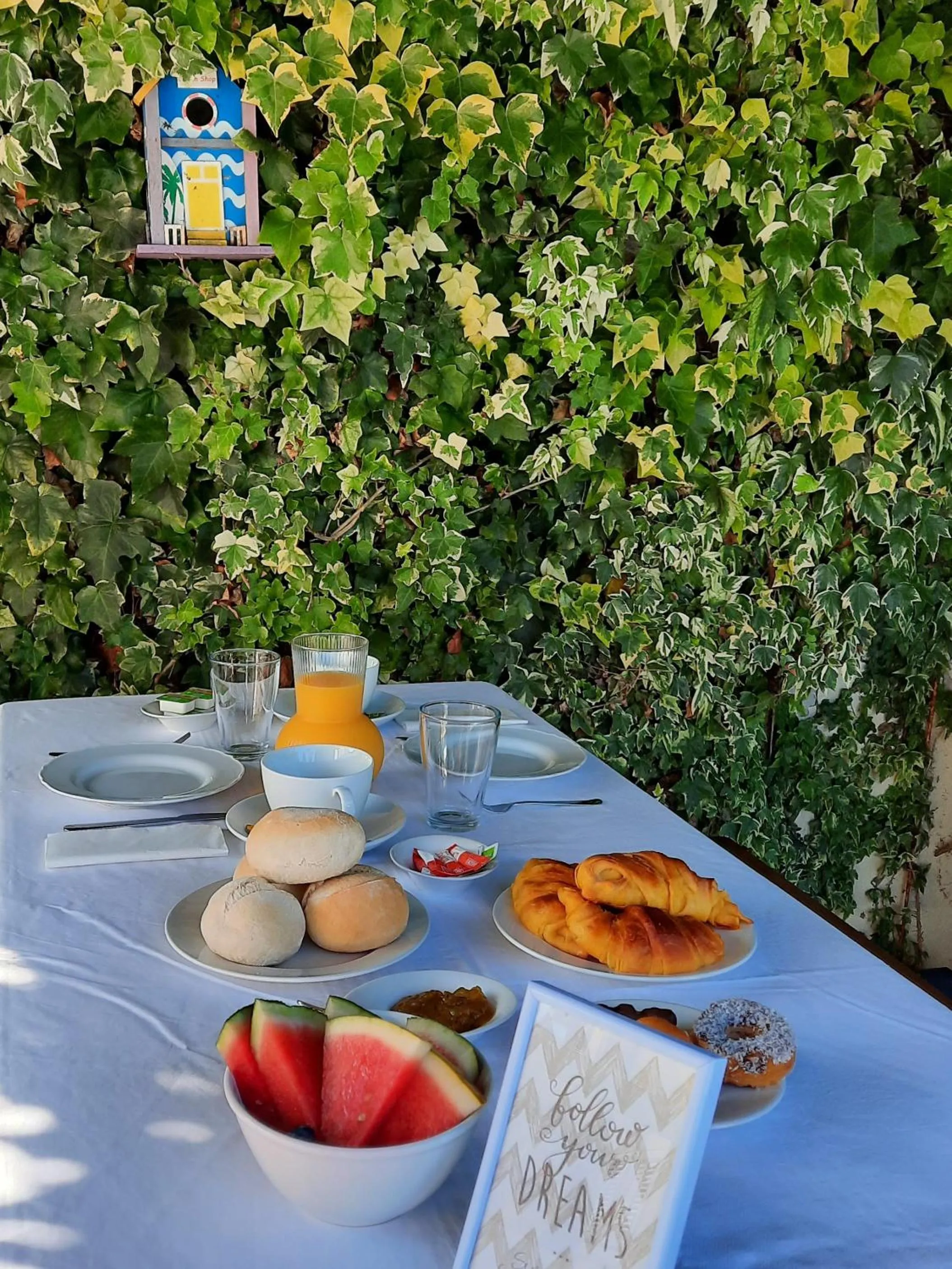 Breakfast in Smiling Places - Guest House in Labruge