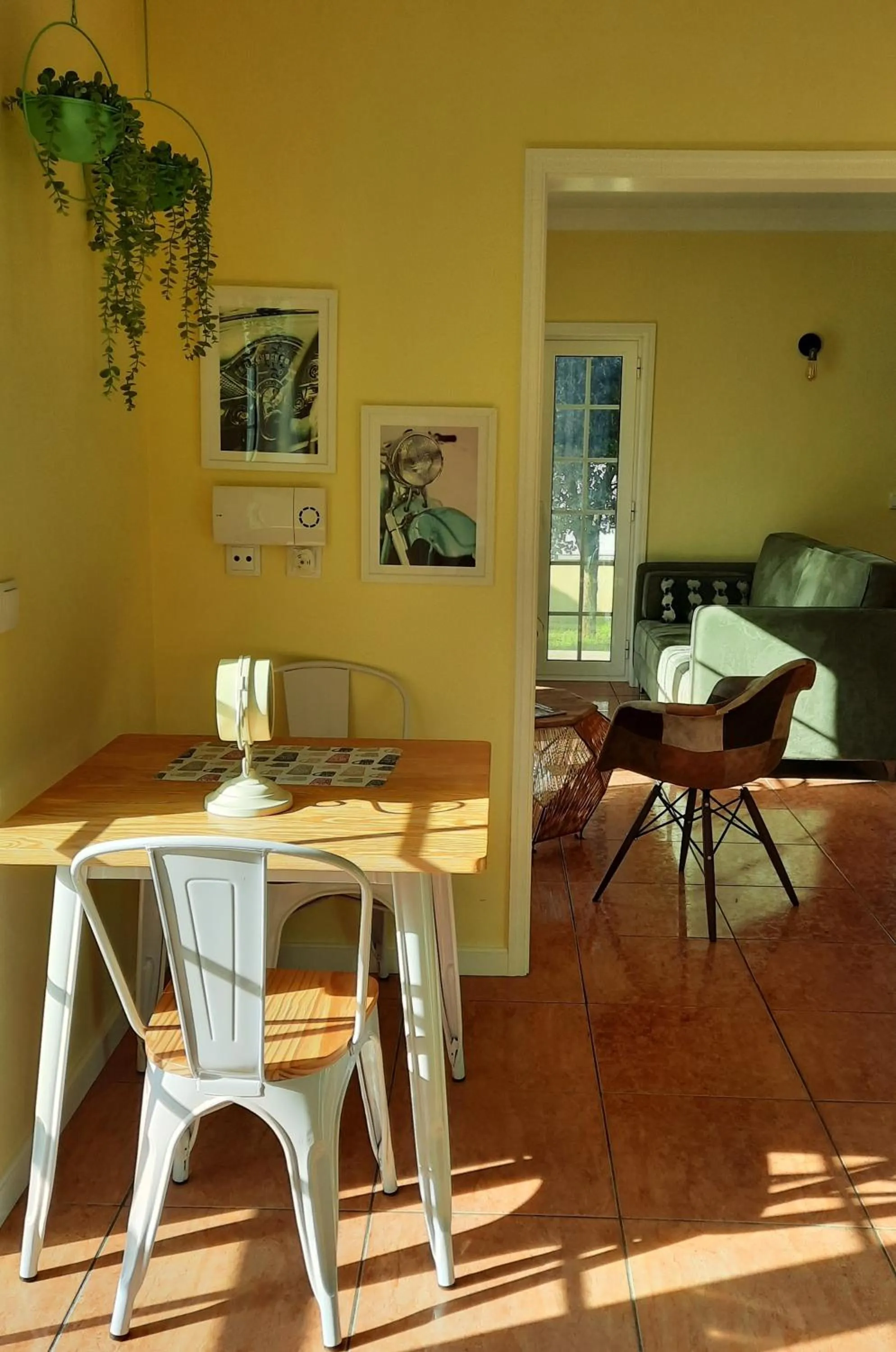 Dining area in Smiling Places - Guest House in Labruge