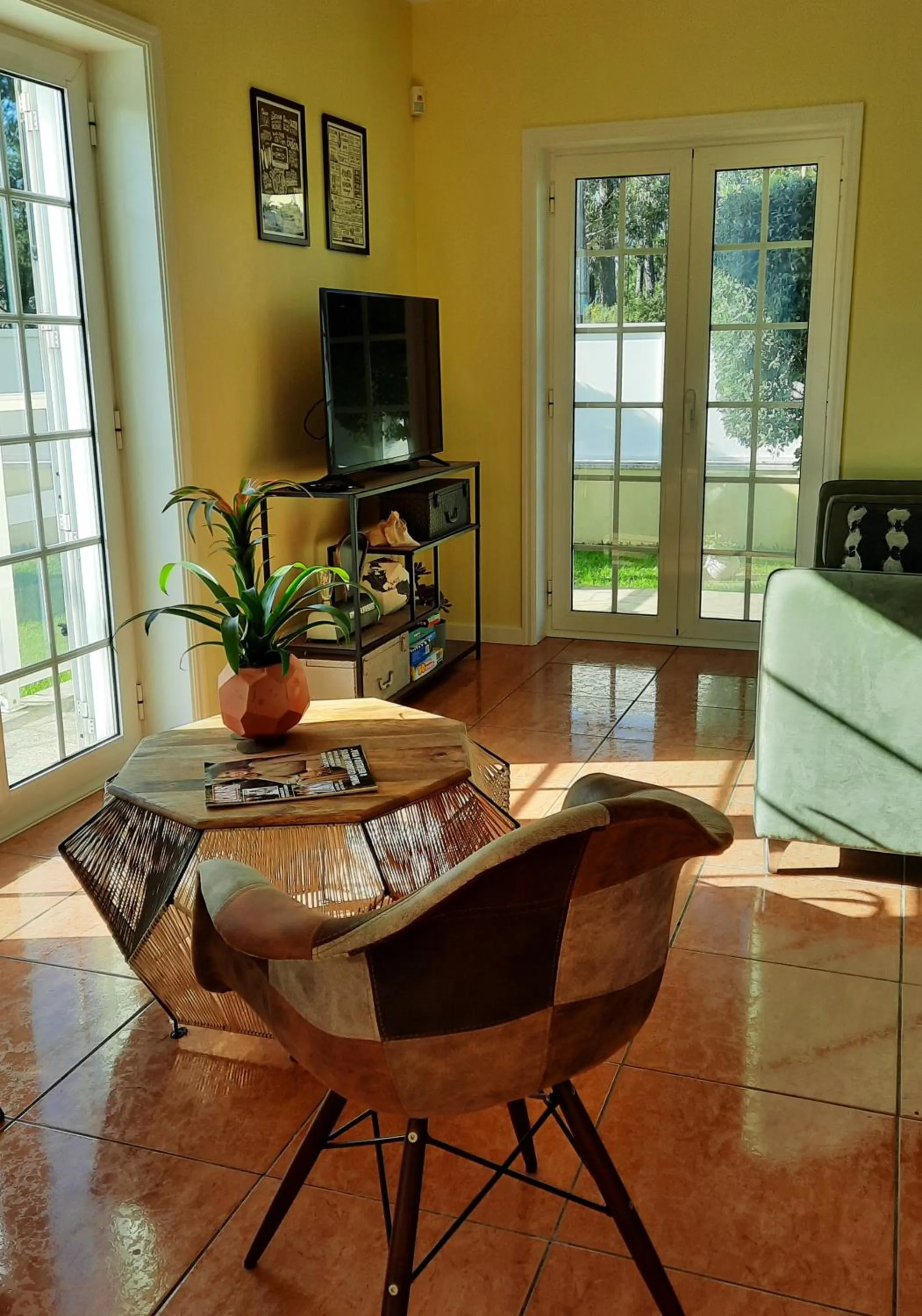 Living room in Smiling Places - Guest House in Labruge