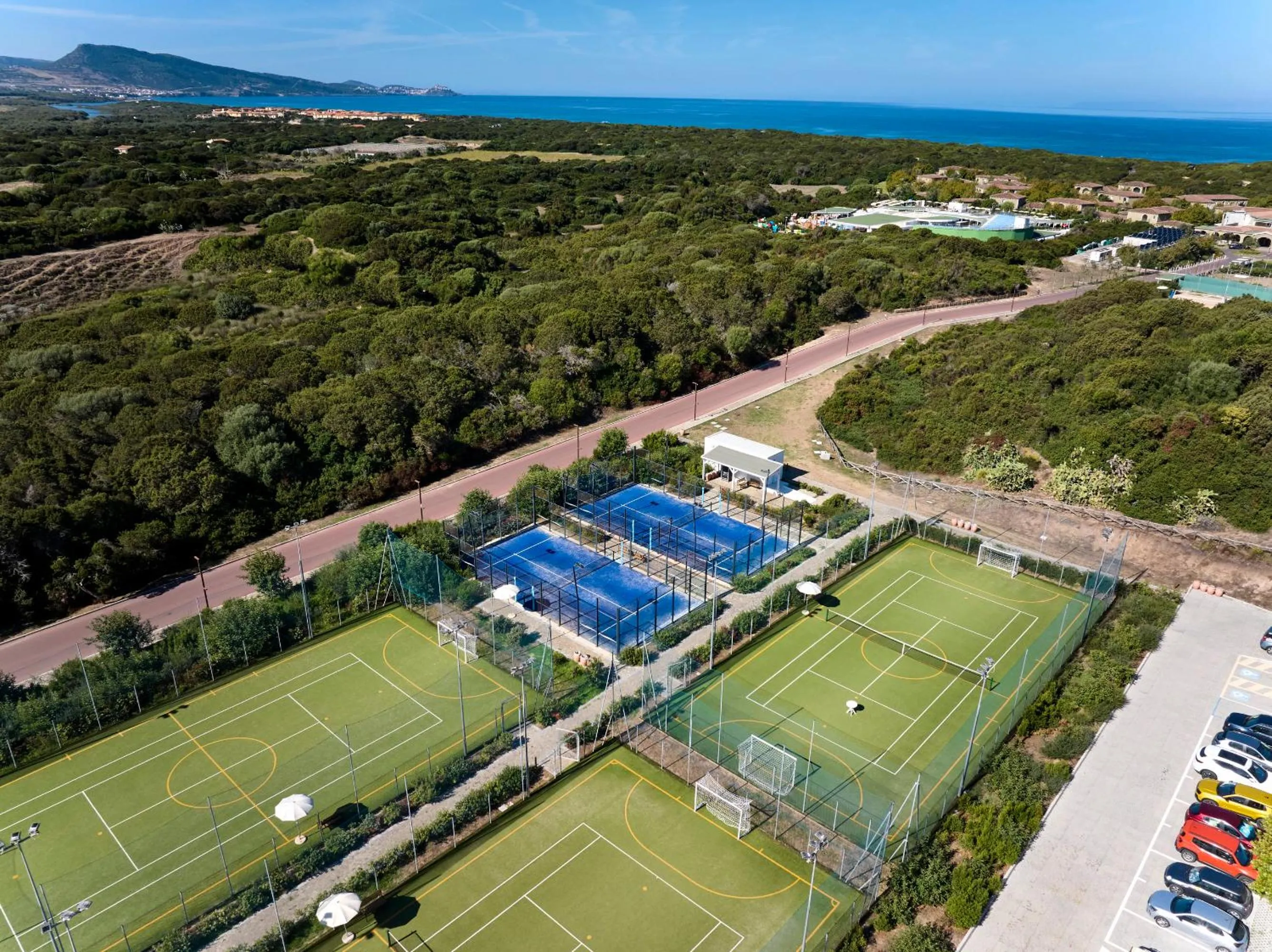 Tennis court in Is Serenas Badesi Resort