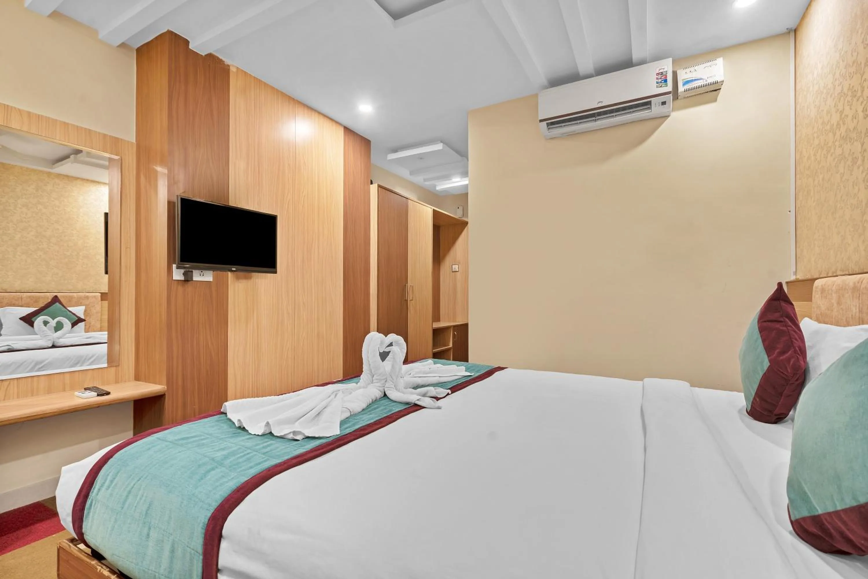 Bed in Hotel SM Deccan Park Airport Zone Shamshabad Hyderabad