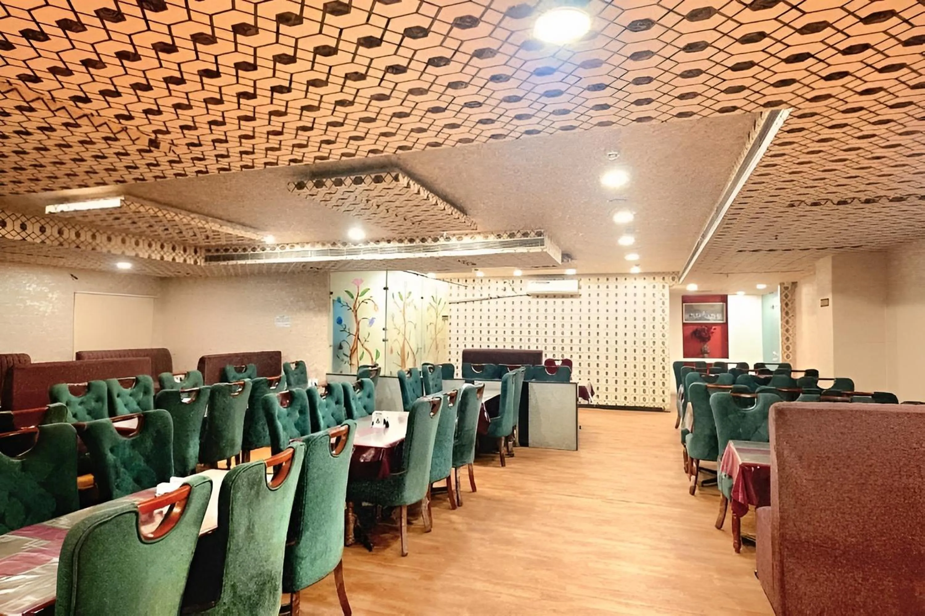 Restaurant/places to eat in Hotel SM Deccan Park Airport Zone Shamshabad Hyderabad