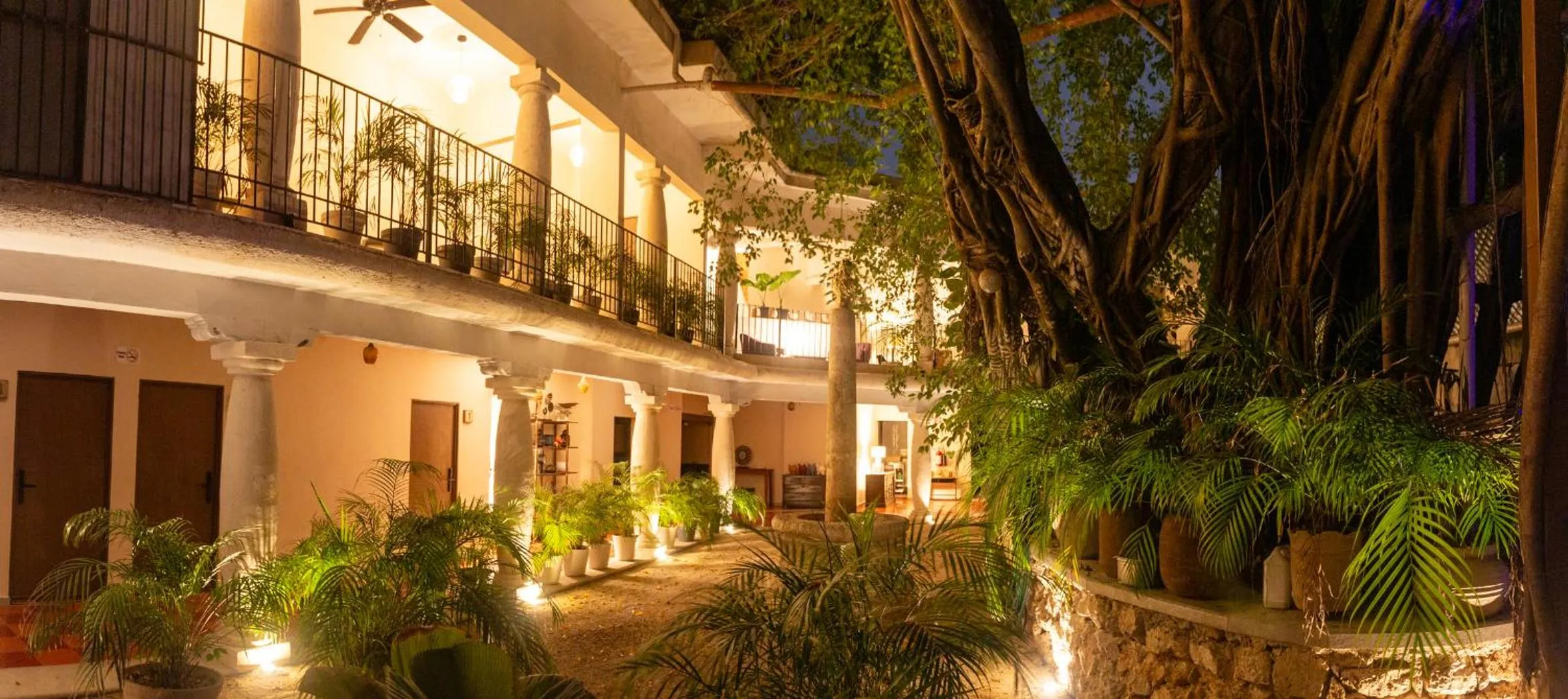 Patio in ACQUA IN BOCCA