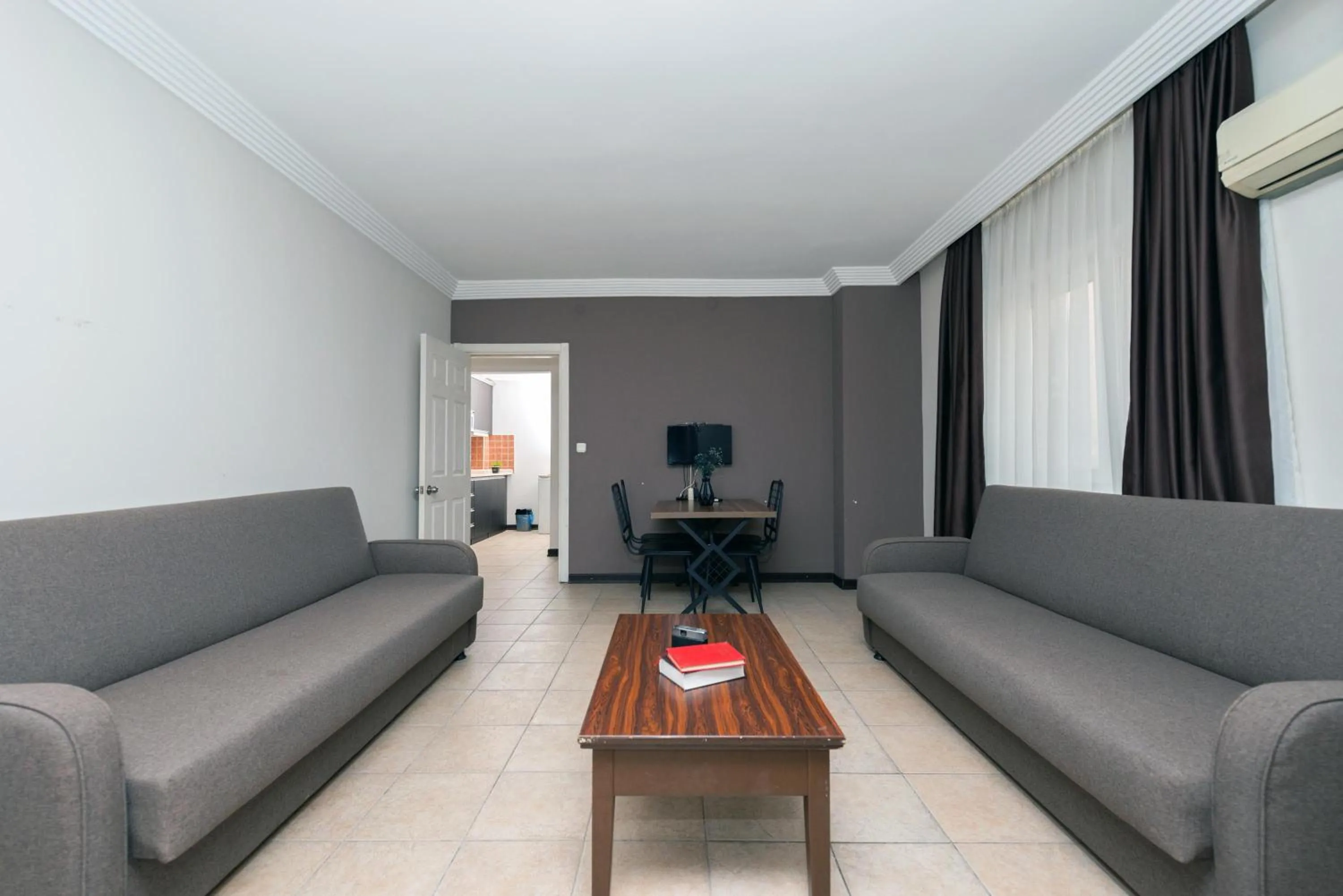 Seating area in City Inn Family Apart