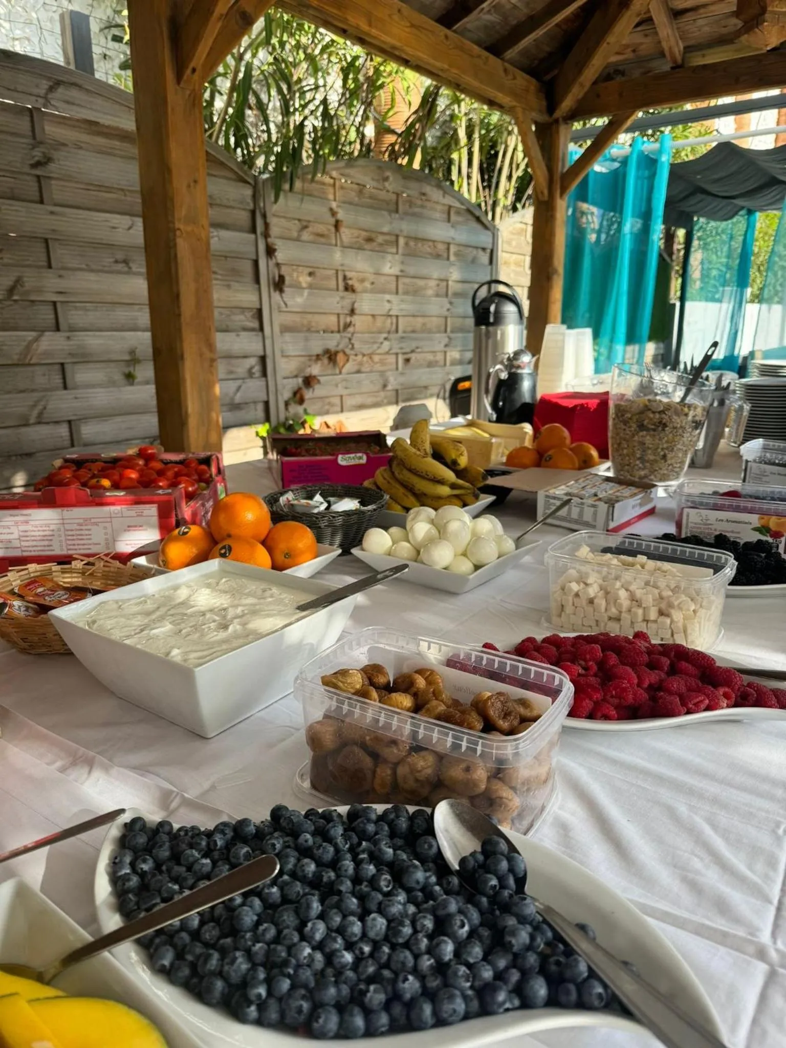 Breakfast in Le Jardin de Babylone Résidence Festive & Naturiste "réservé aux couples uniquement"
