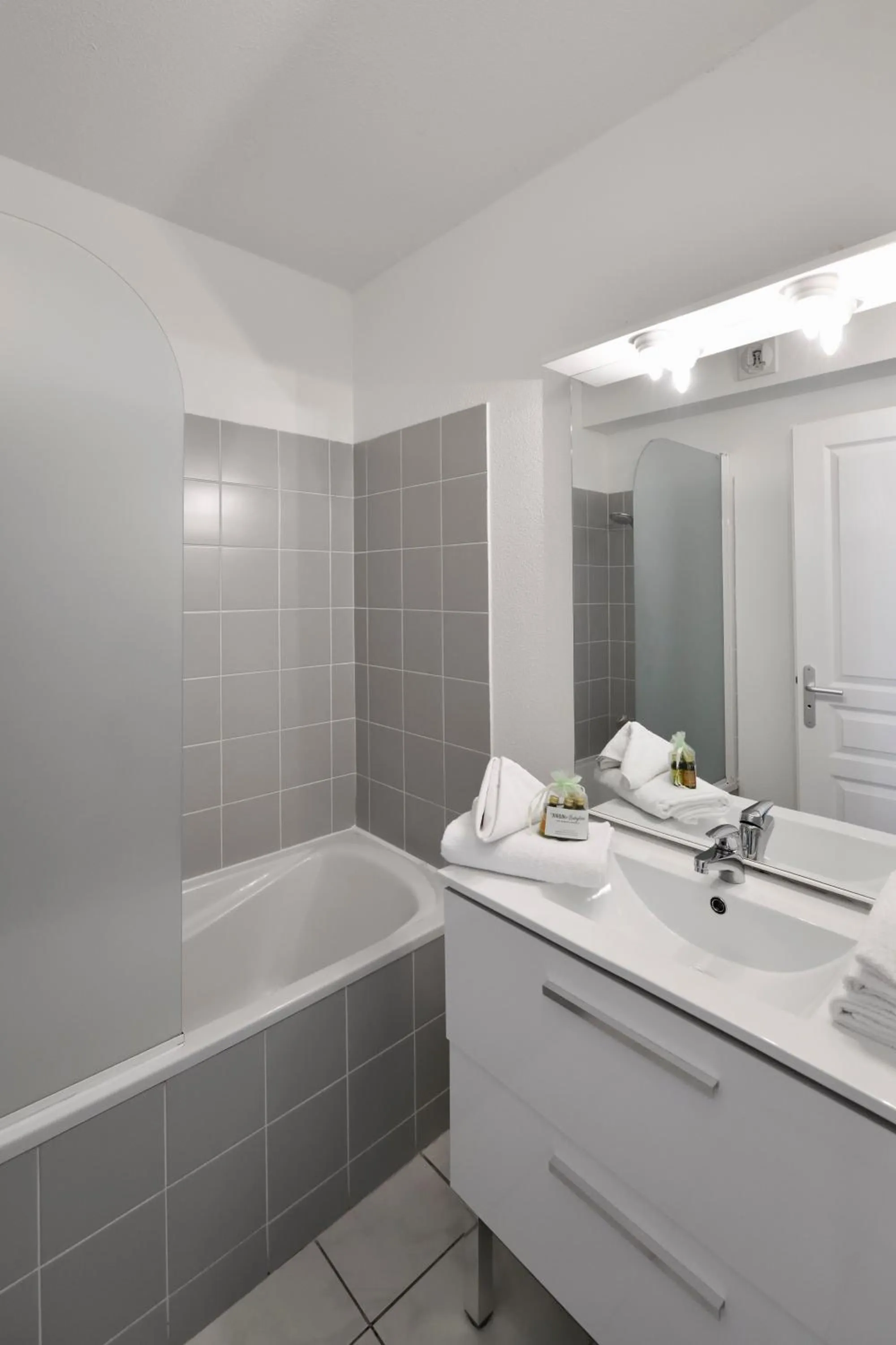 Bathroom in Le Jardin de Babylone Résidence Festive & Naturiste "réservé aux couples uniquement"