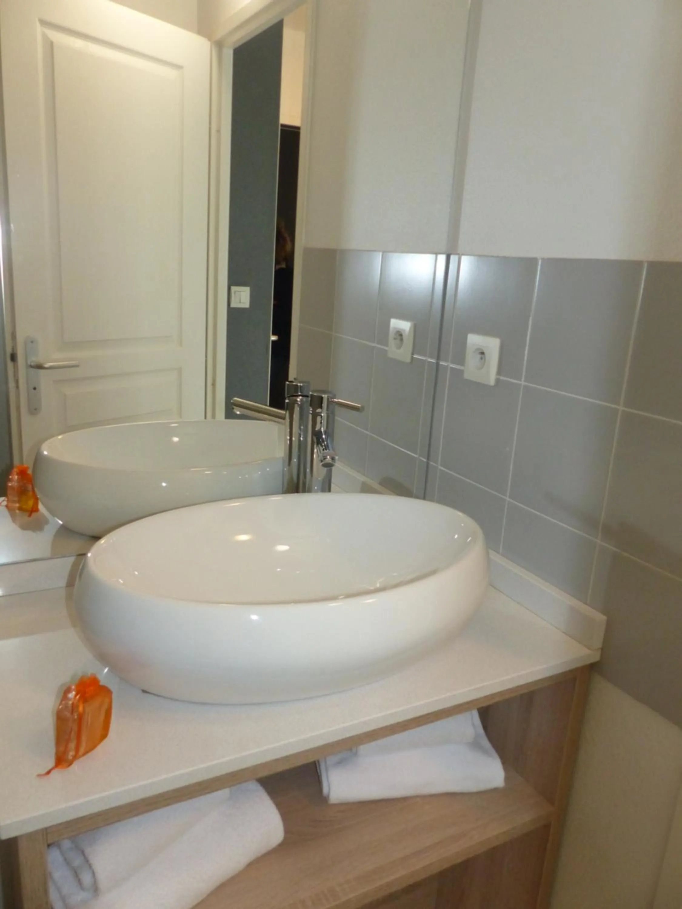 Bathroom in Le Jardin de Babylone Résidence Festive & Naturiste "réservé aux couples uniquement"