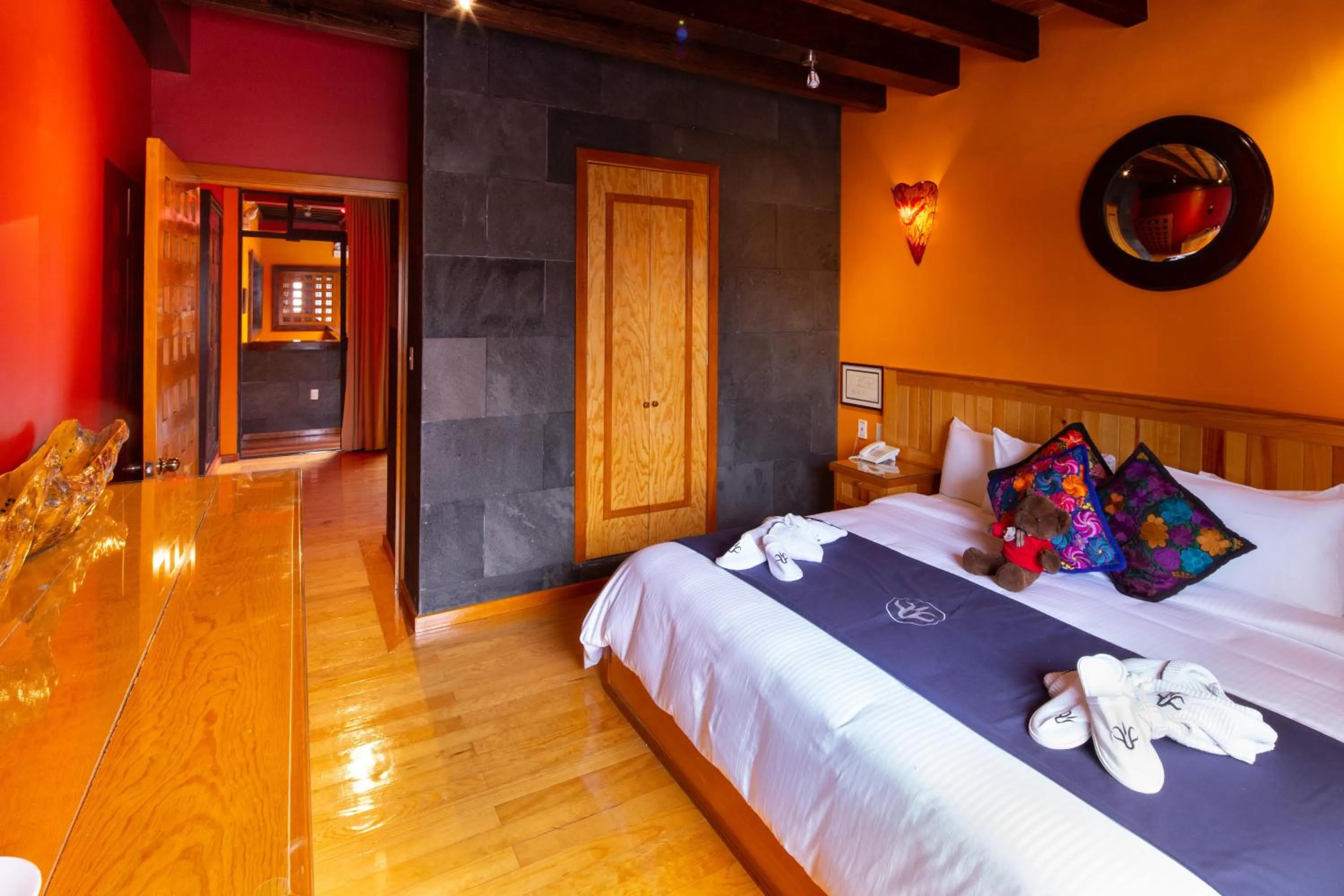 Photo of the whole room, Bed in Hotel Parque España