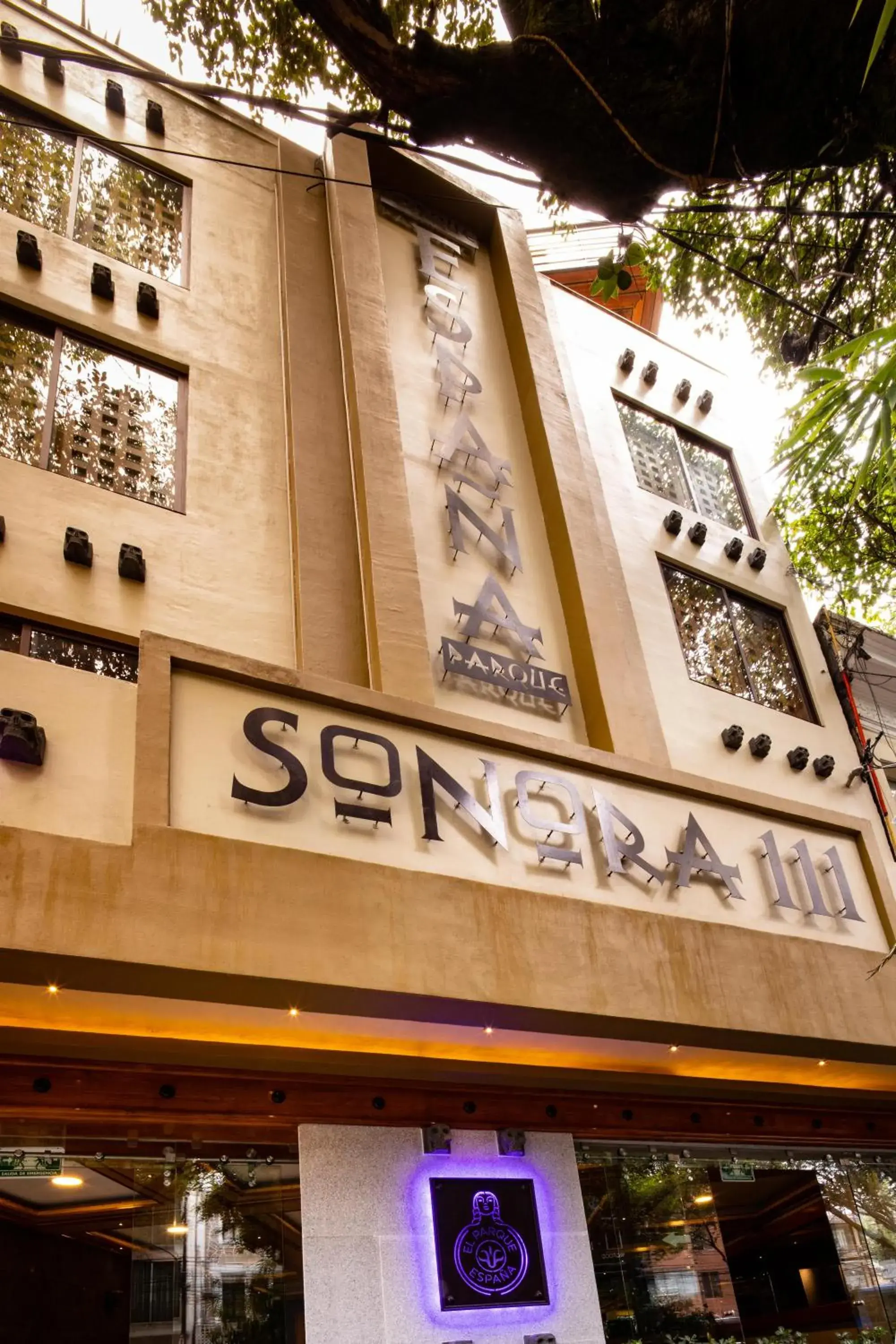 Property building in Hotel Parque España Property building in Hotel Parque España