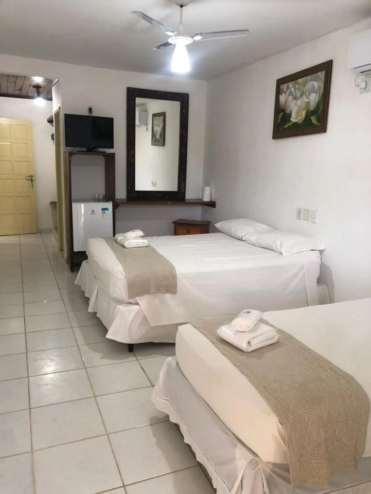 Bed in Mar & Sol Praia Hotel